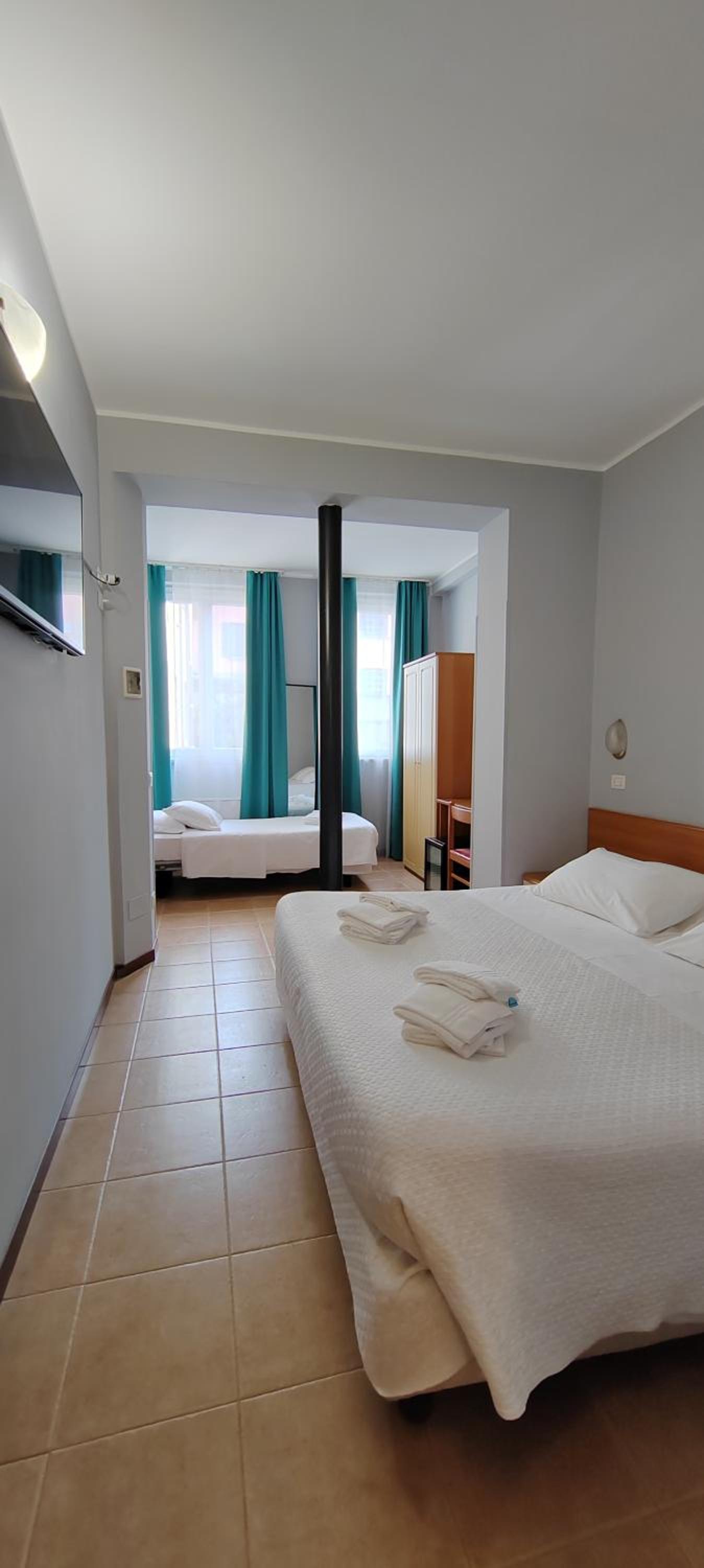 Triple Room - Photo 1