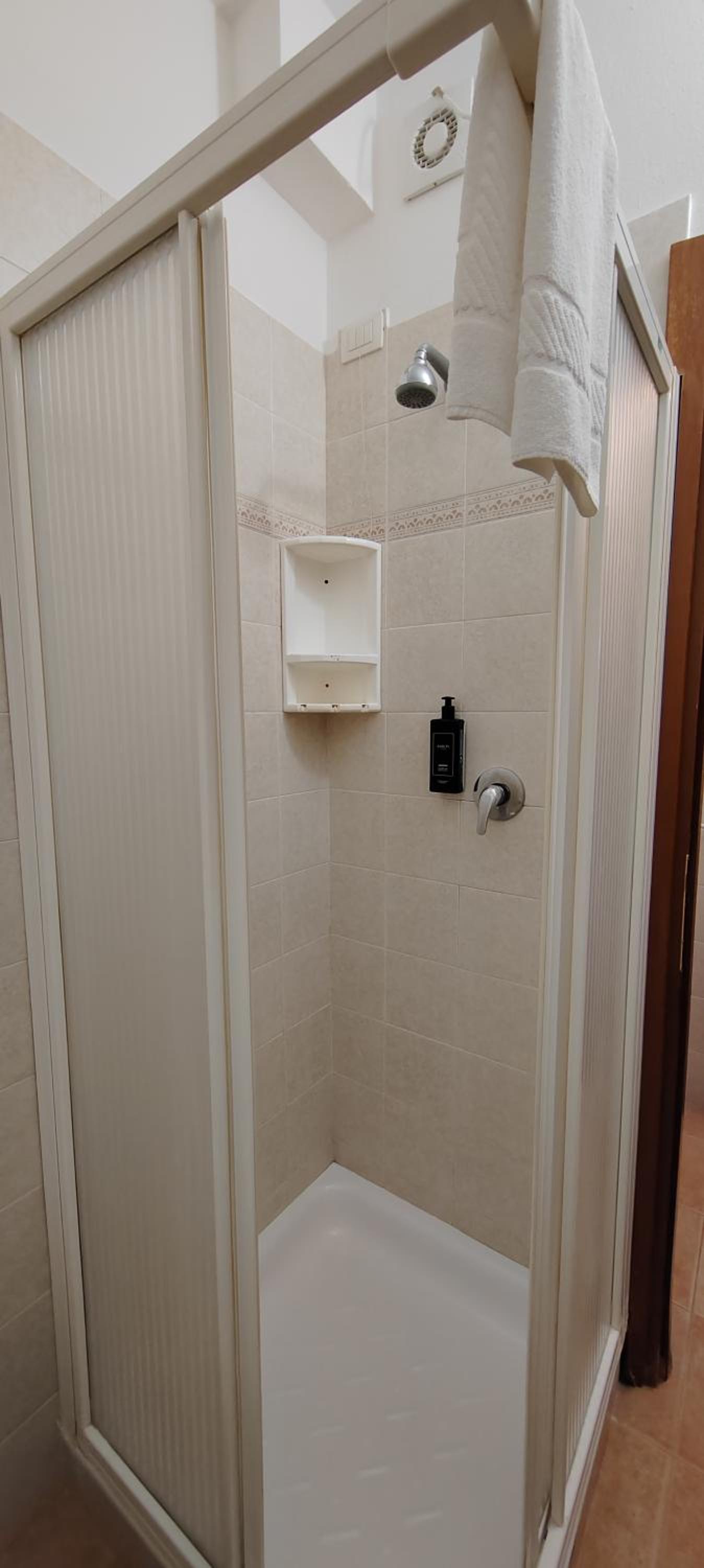 Triple Room - Photo 15