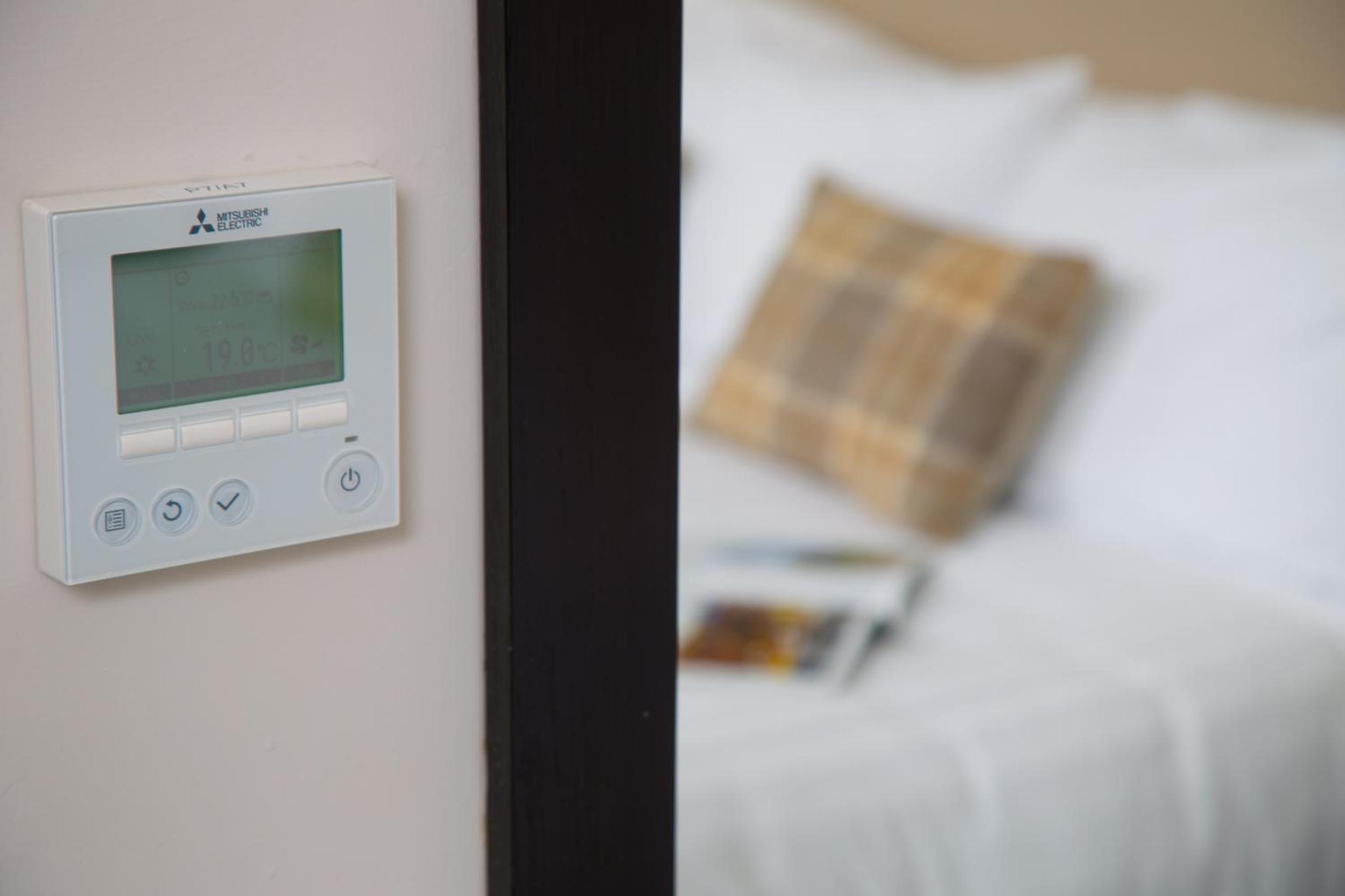 King Room With Air-Conditioning thumbnail 5