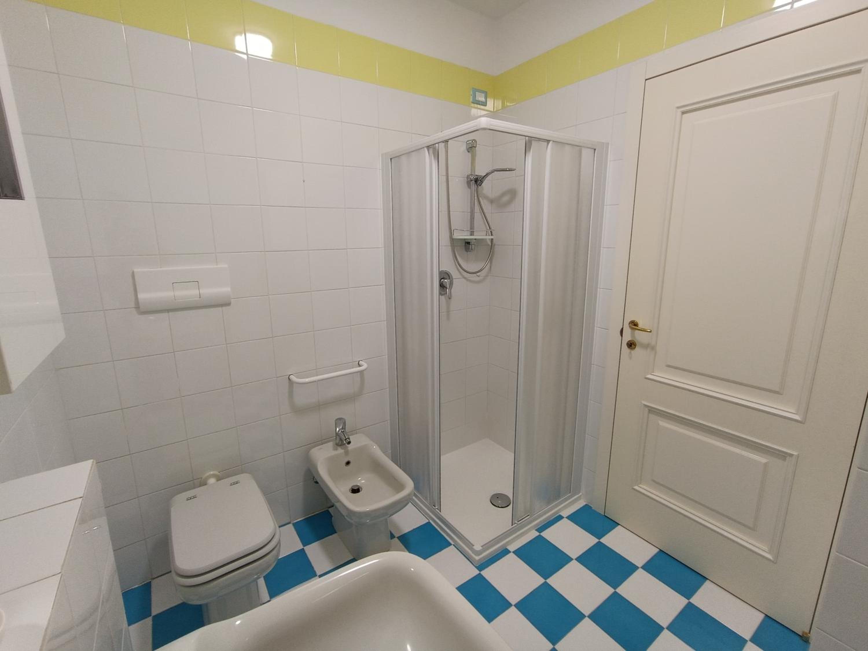 Two-Bedroom Apartment photo 2