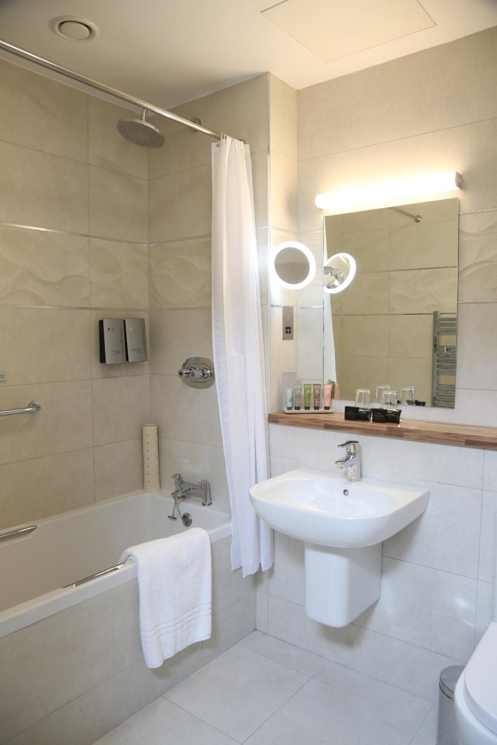 King Room With Air-Conditioning