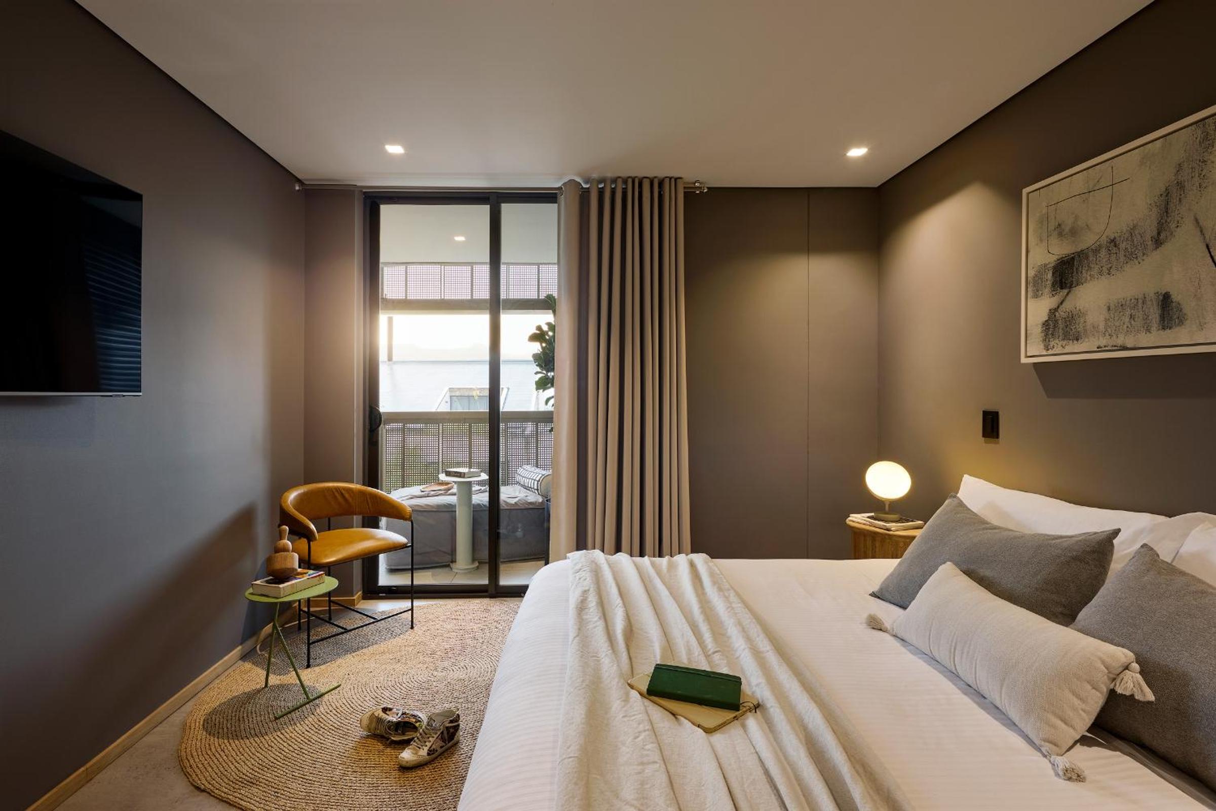 Apartment with Balcony