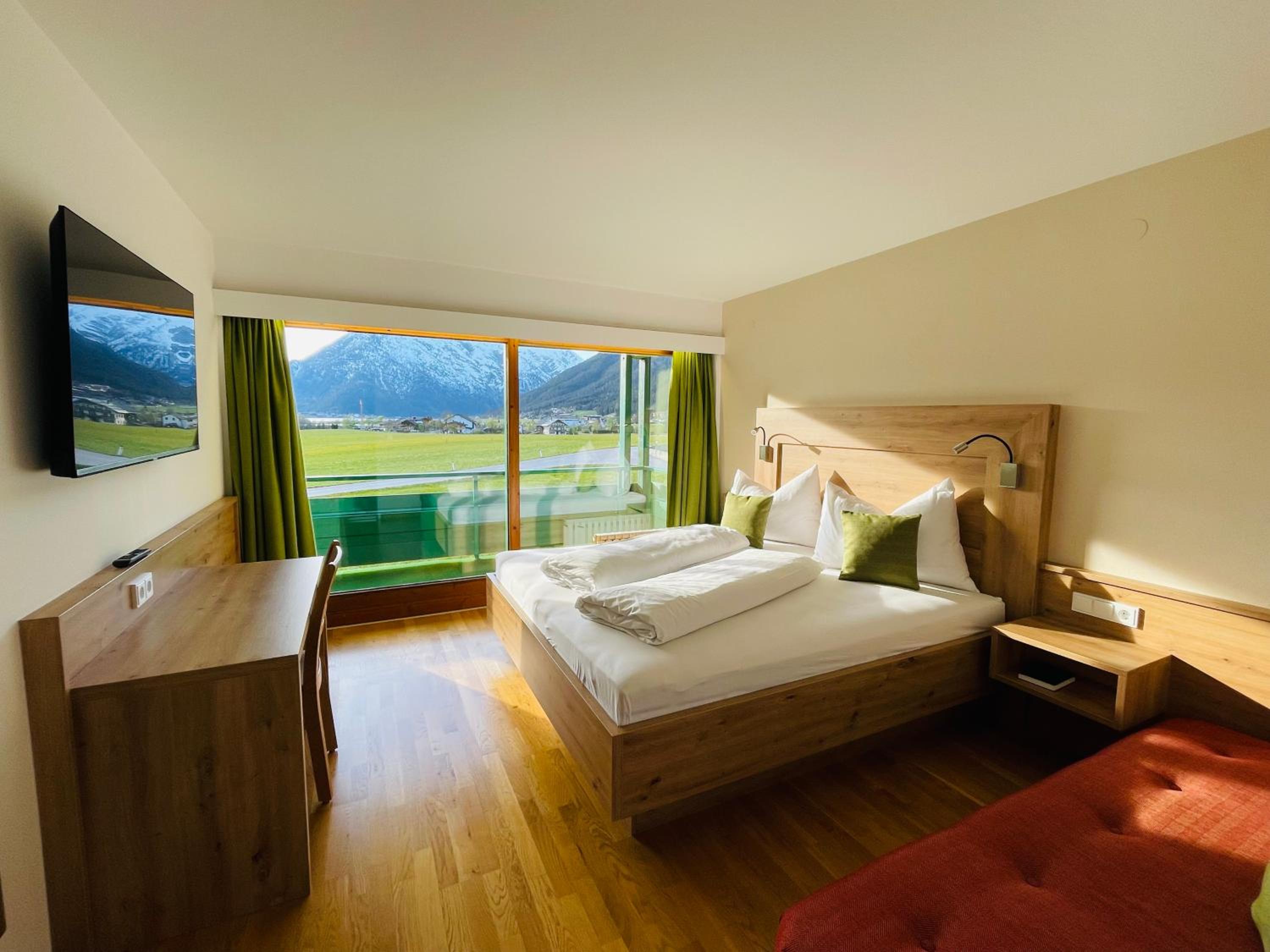Superior Apartment with Lake view photo 1