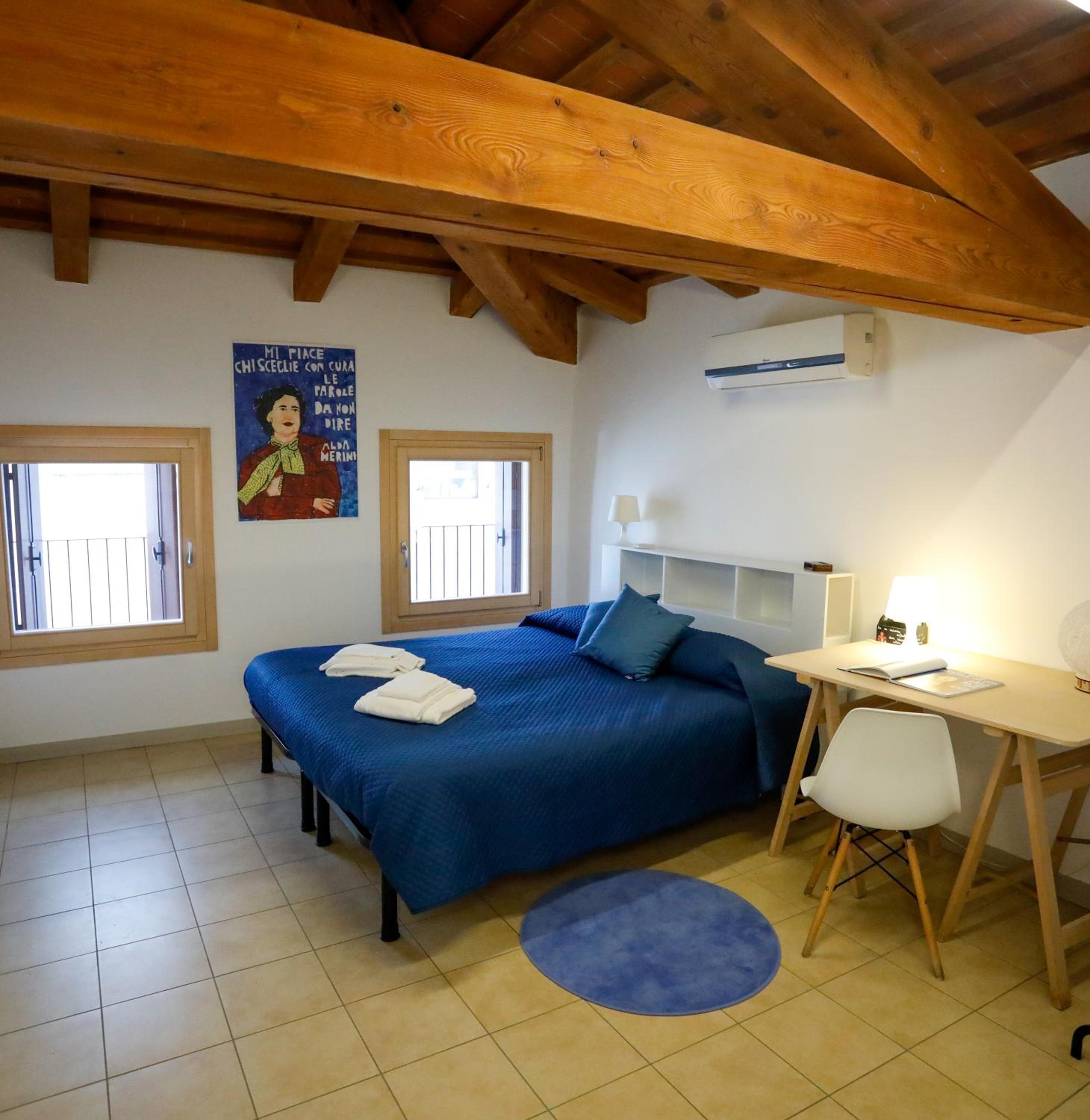 Double or Twin Room photo 3
