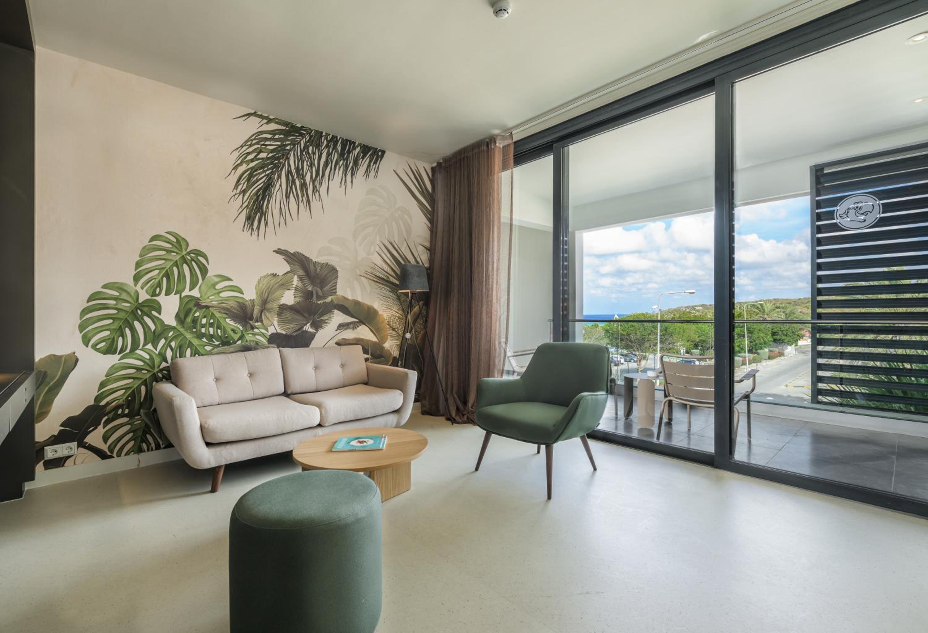 King Room with Boulevard View