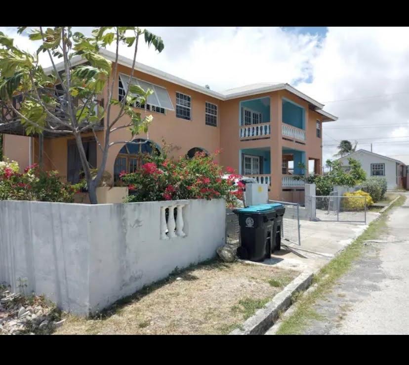 Two-Bedroom Apartment With Balcony And Sea View photo 2