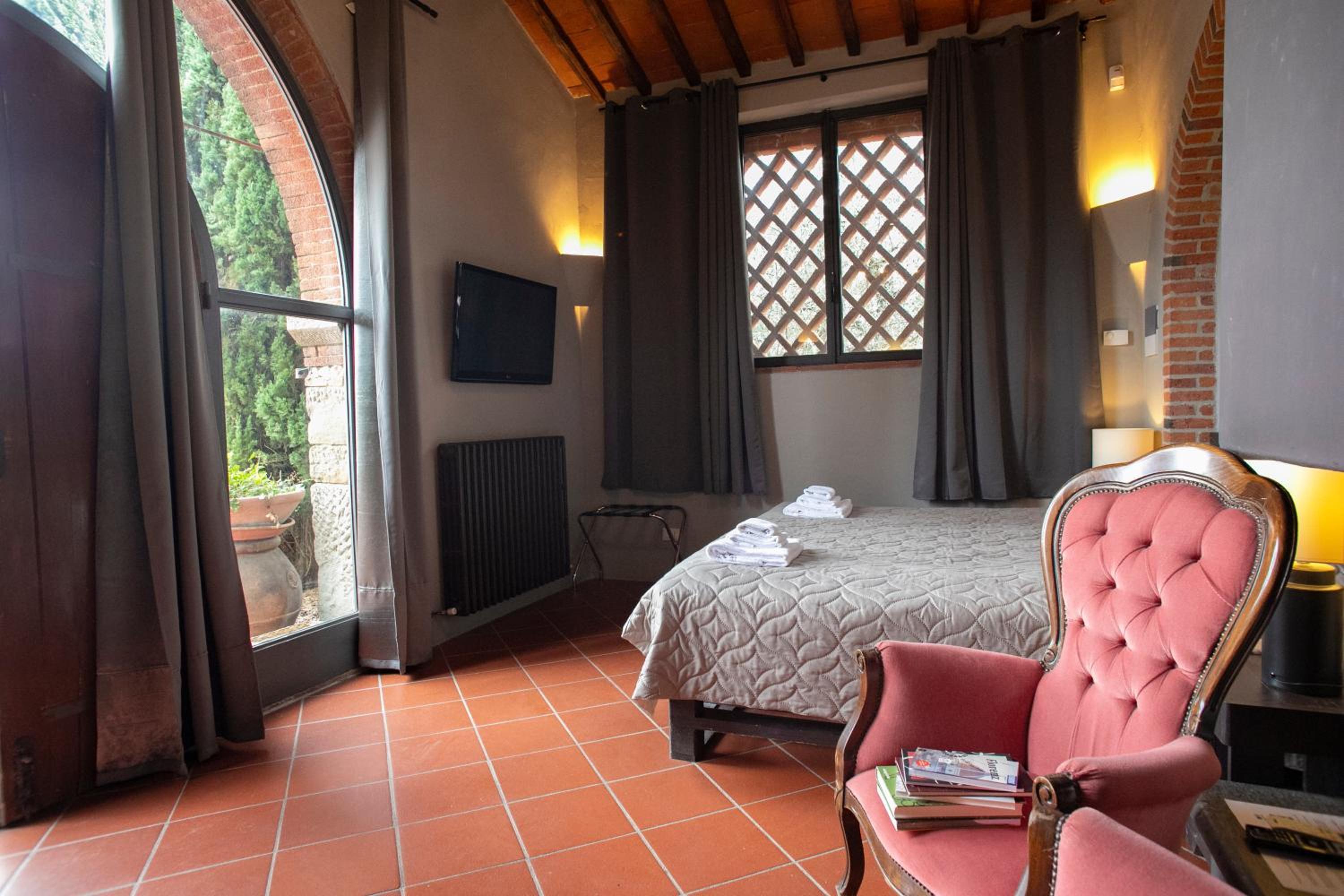 Deluxe Double Room with Garden View - Photo 9