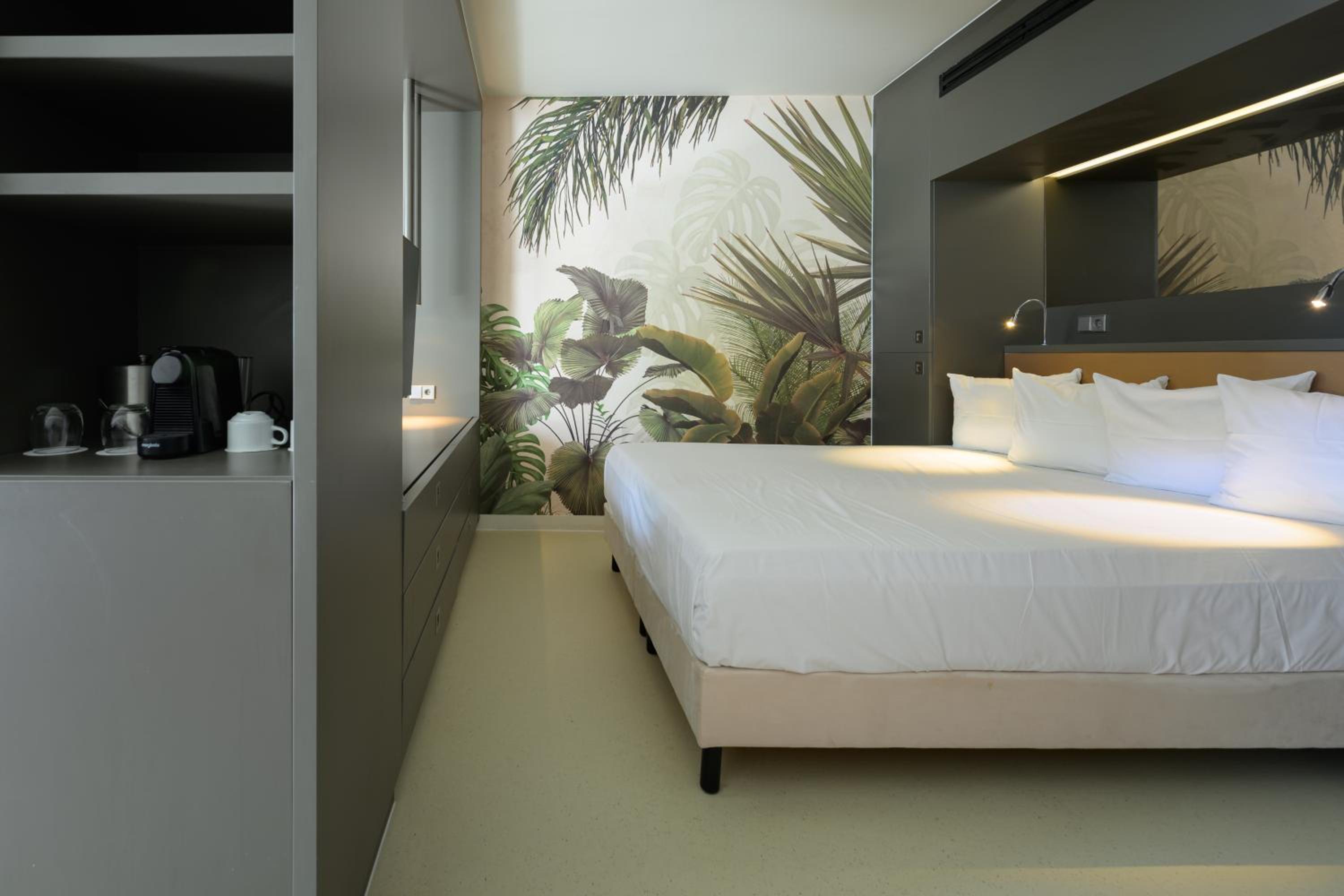 King Room with Lobby View