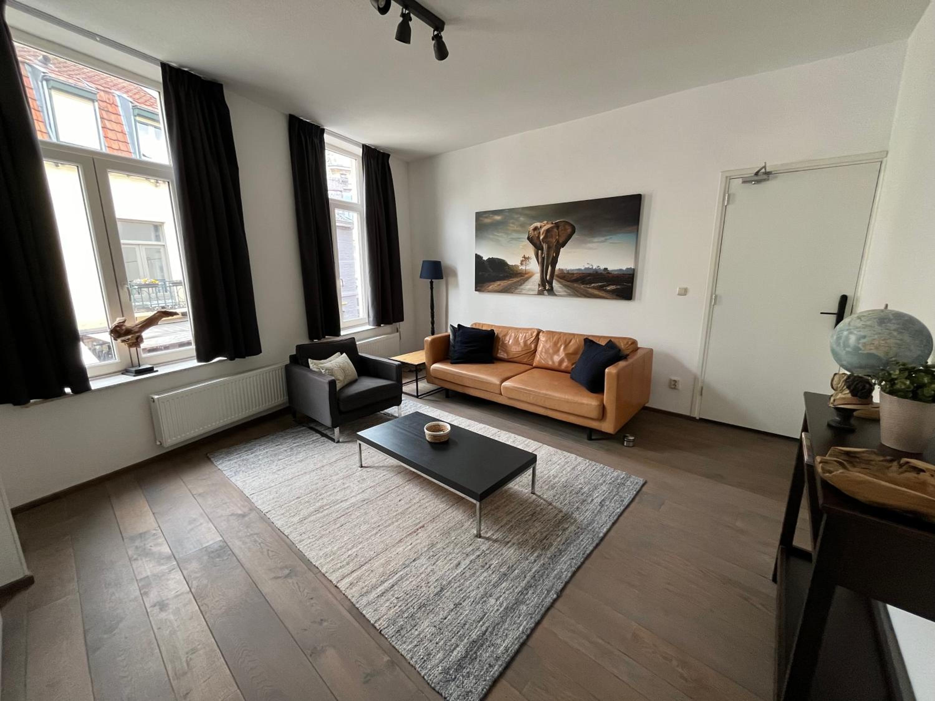 One-Bedroom Apartment with City View