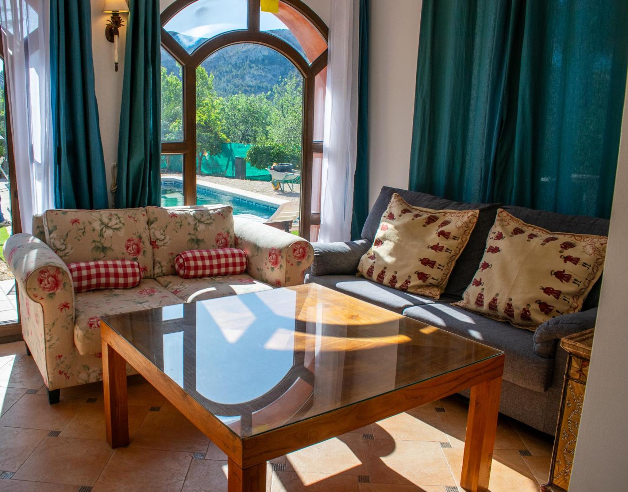 Villa con vistas al jardín