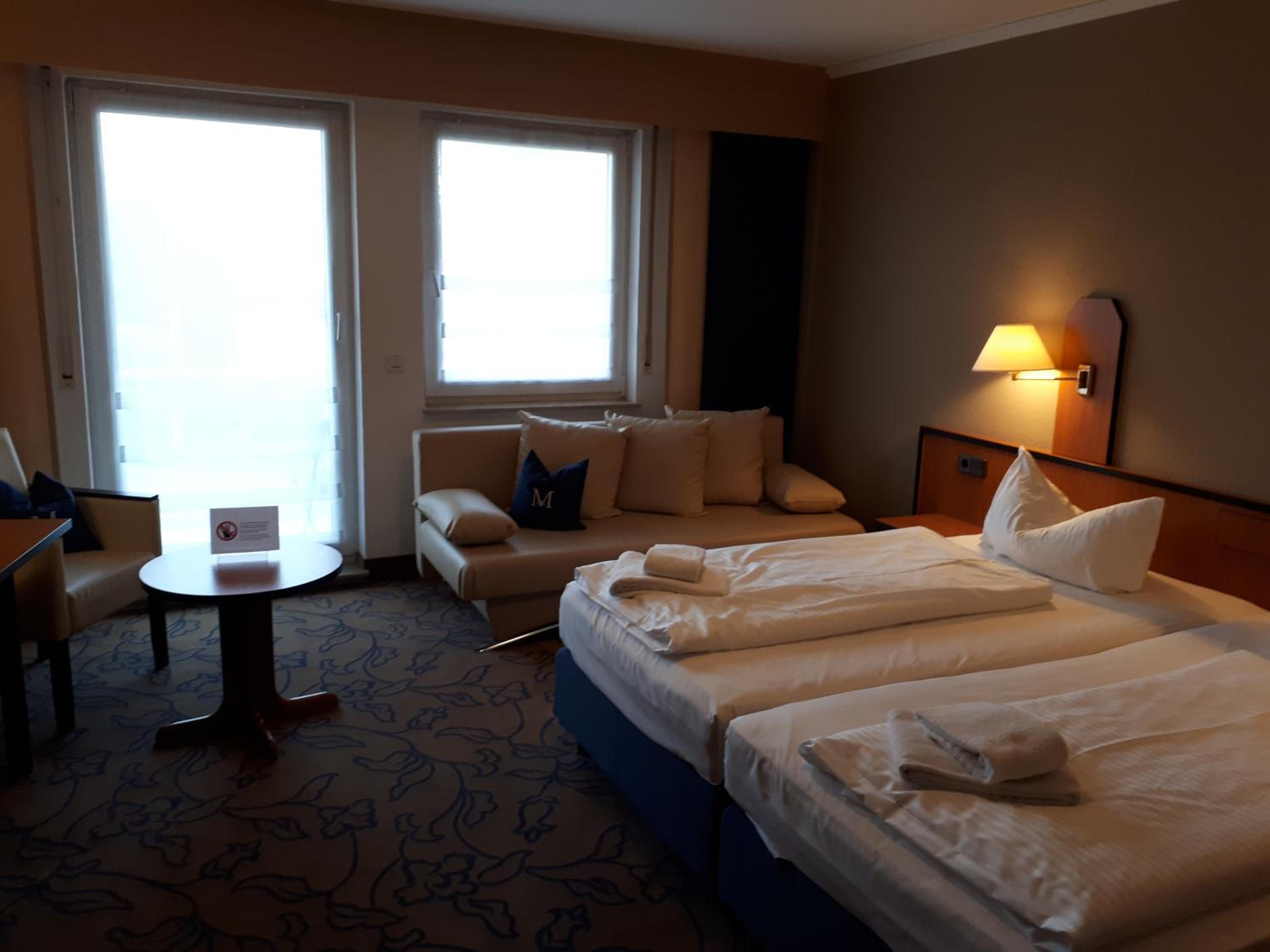 Double Room with Extra Bed - Photo 1