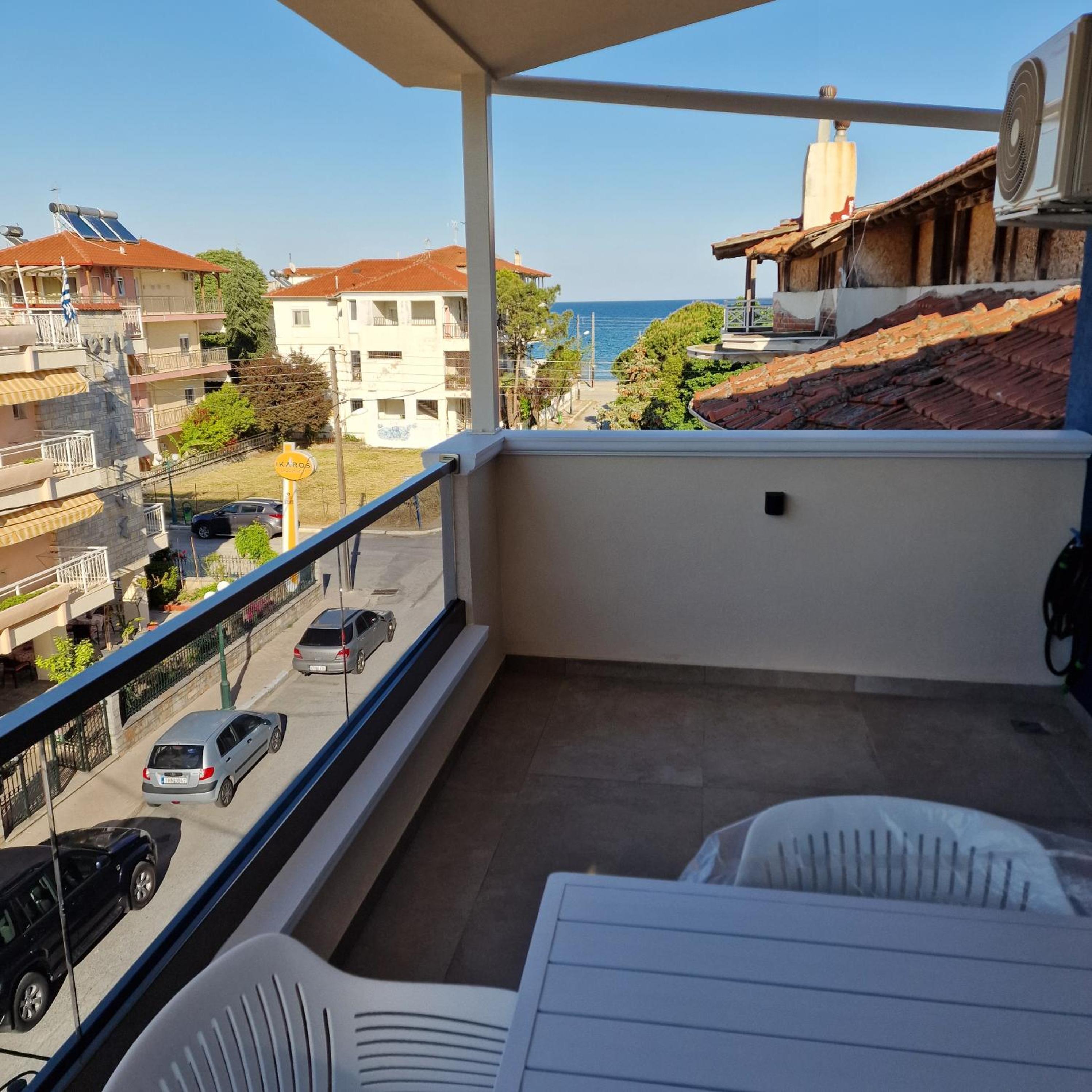 Apartment with View and Balcony photo 3
