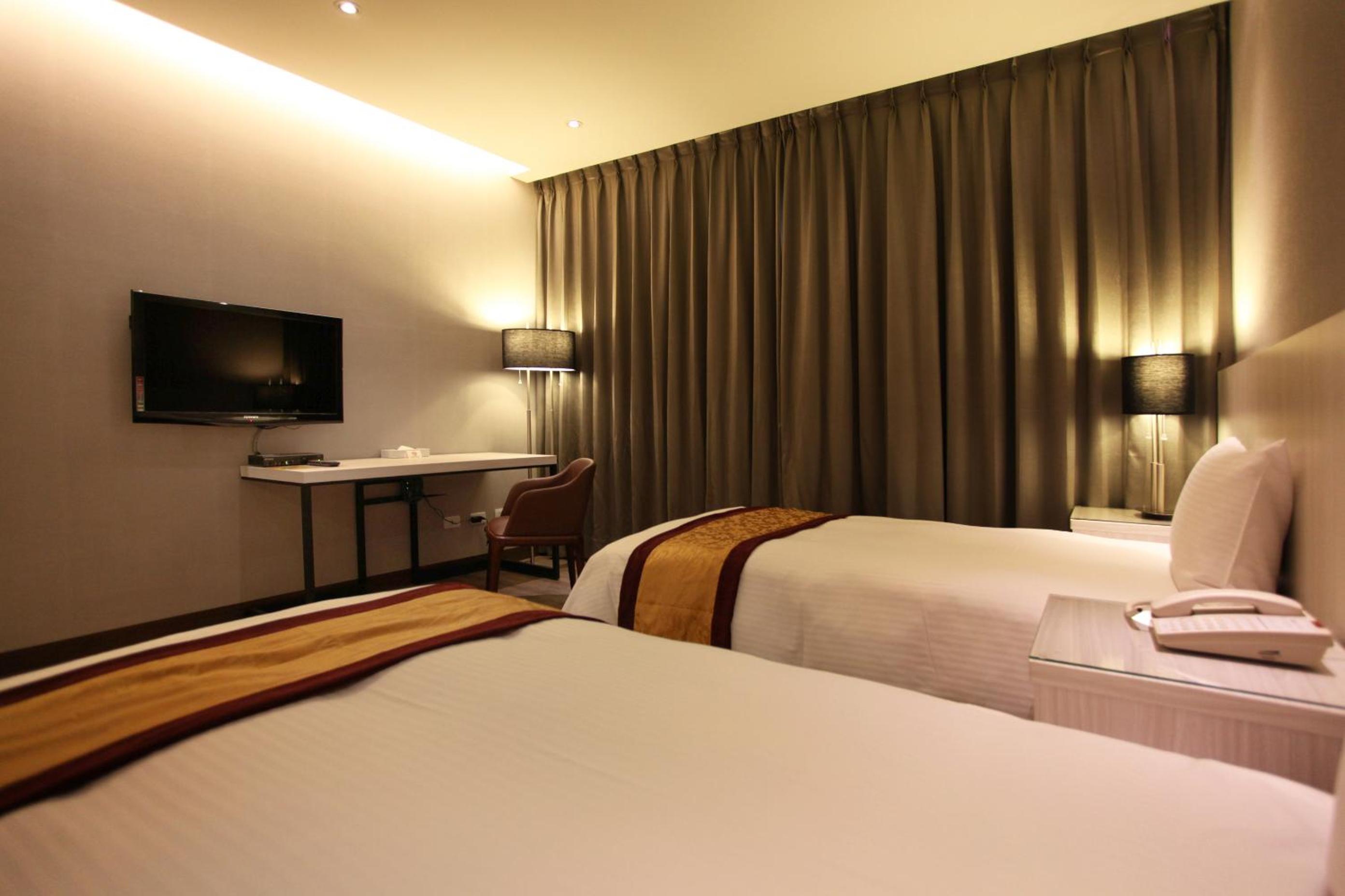 Standard Twin Room photo 2