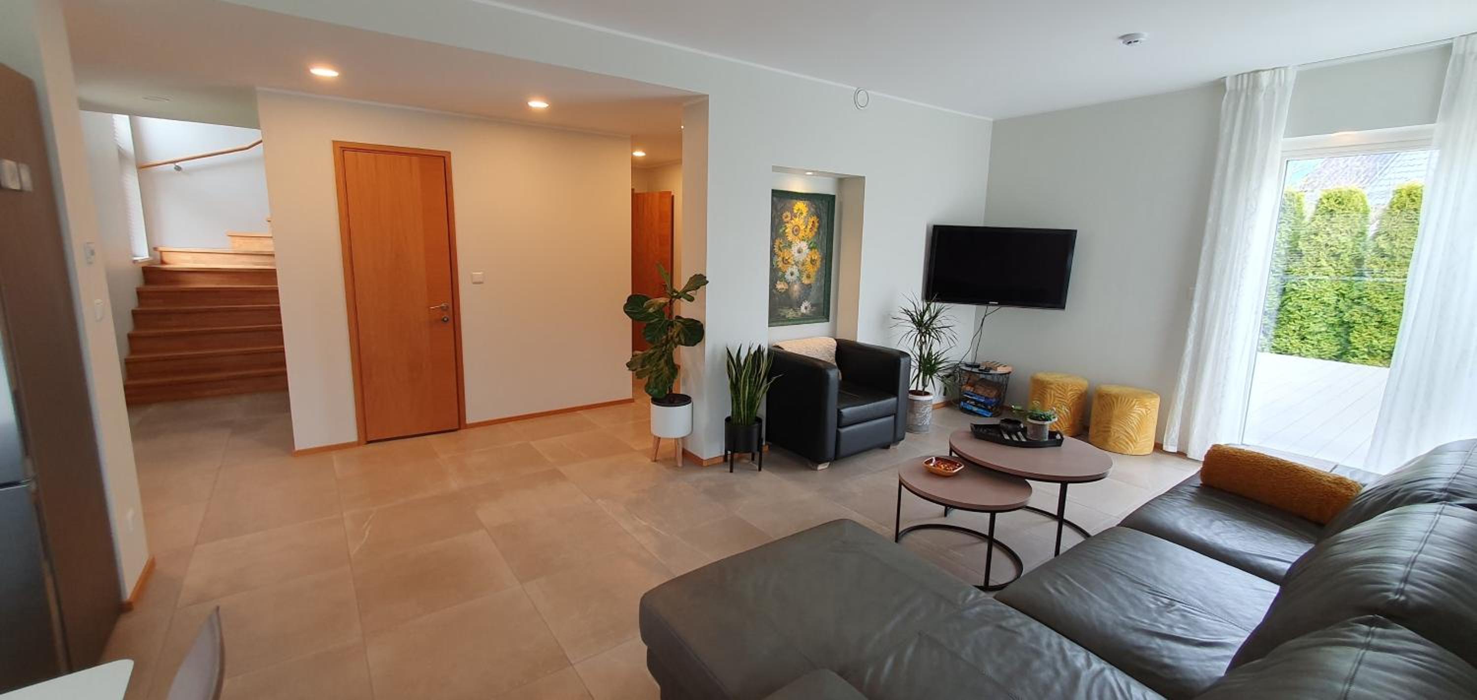 Four-Bedroom House - Photo 1