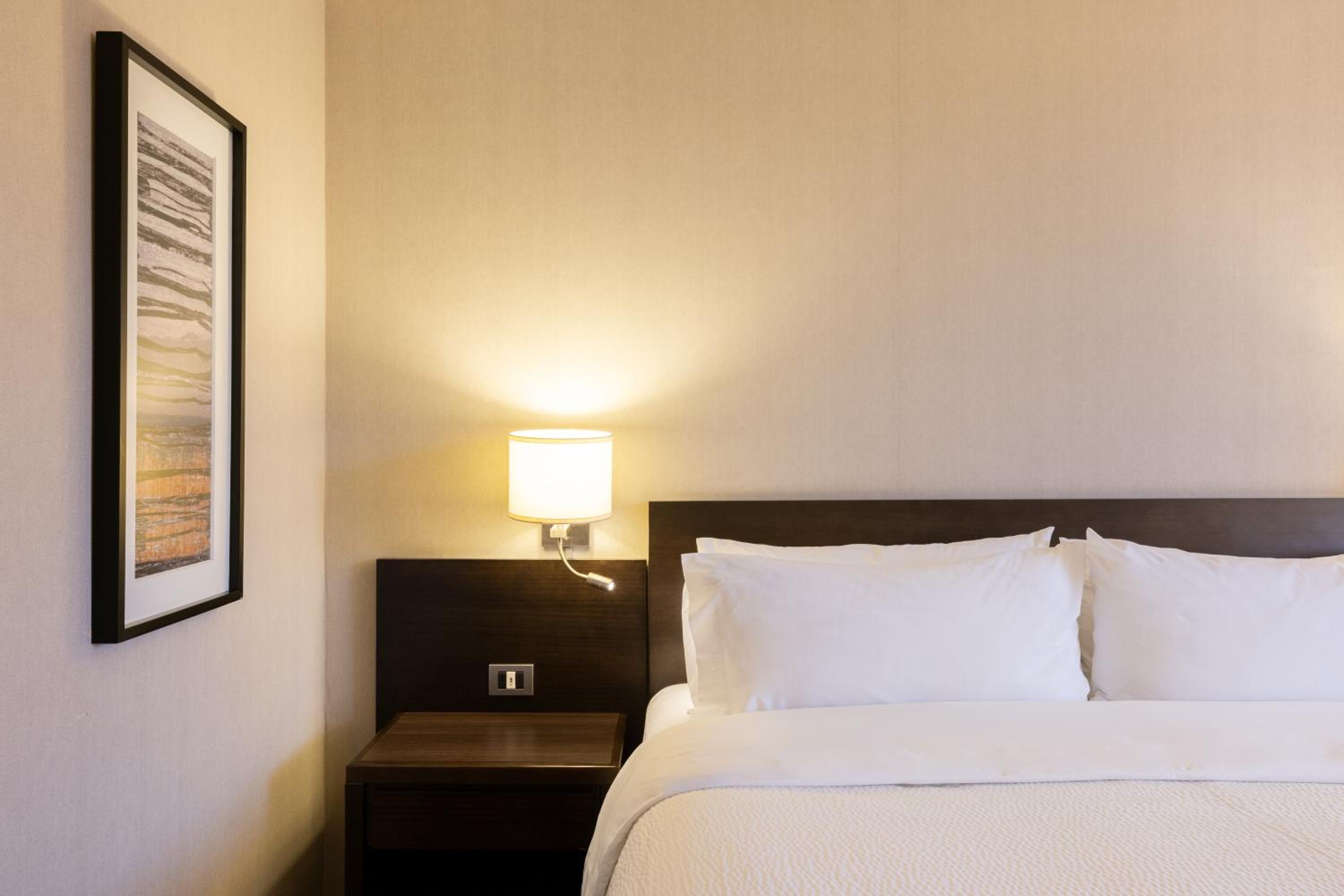 Standard Room - Photo 1