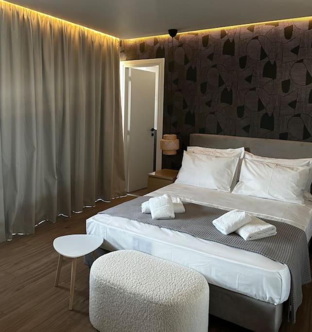 Budget Double Room photo 3
