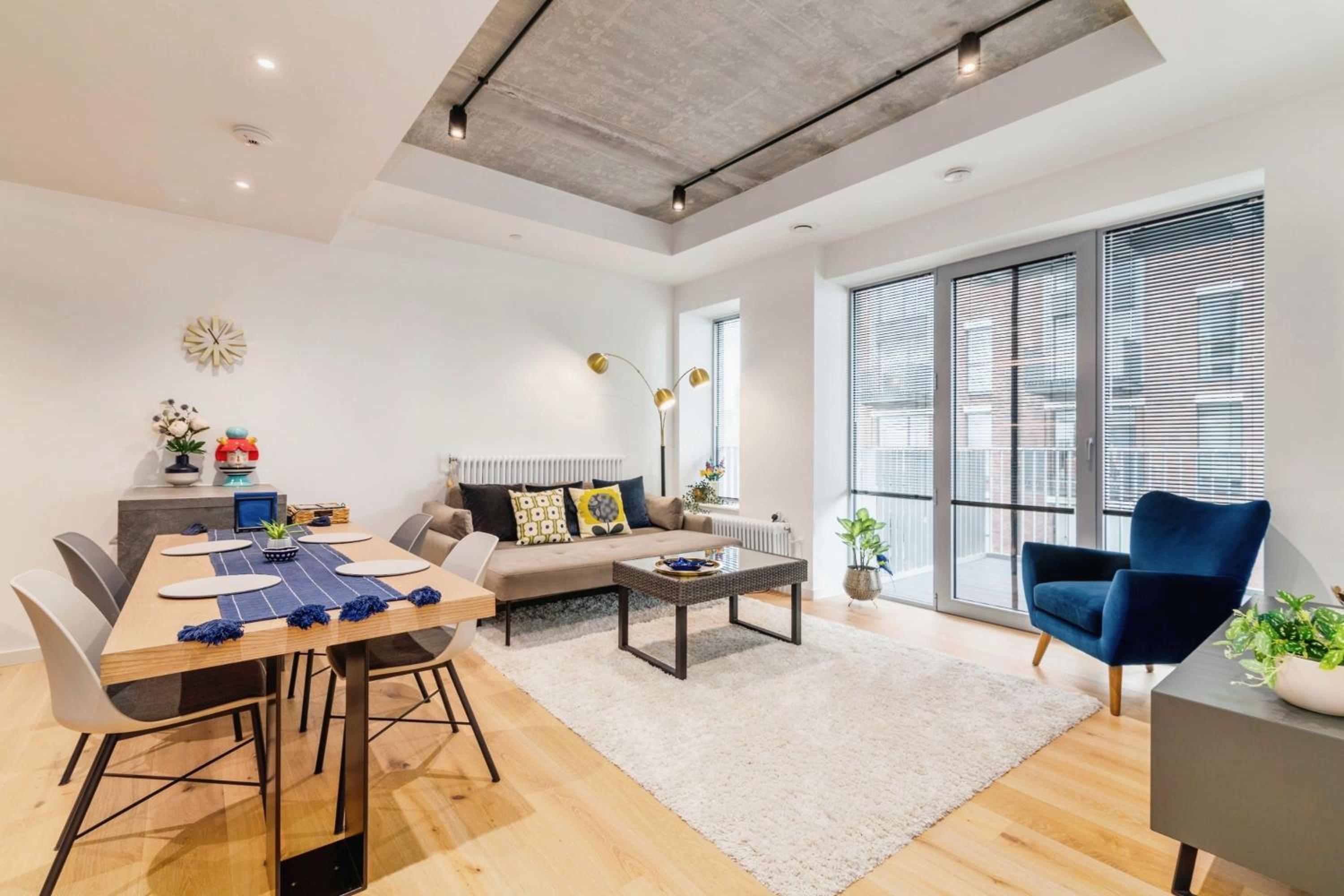 Apartment photo 1