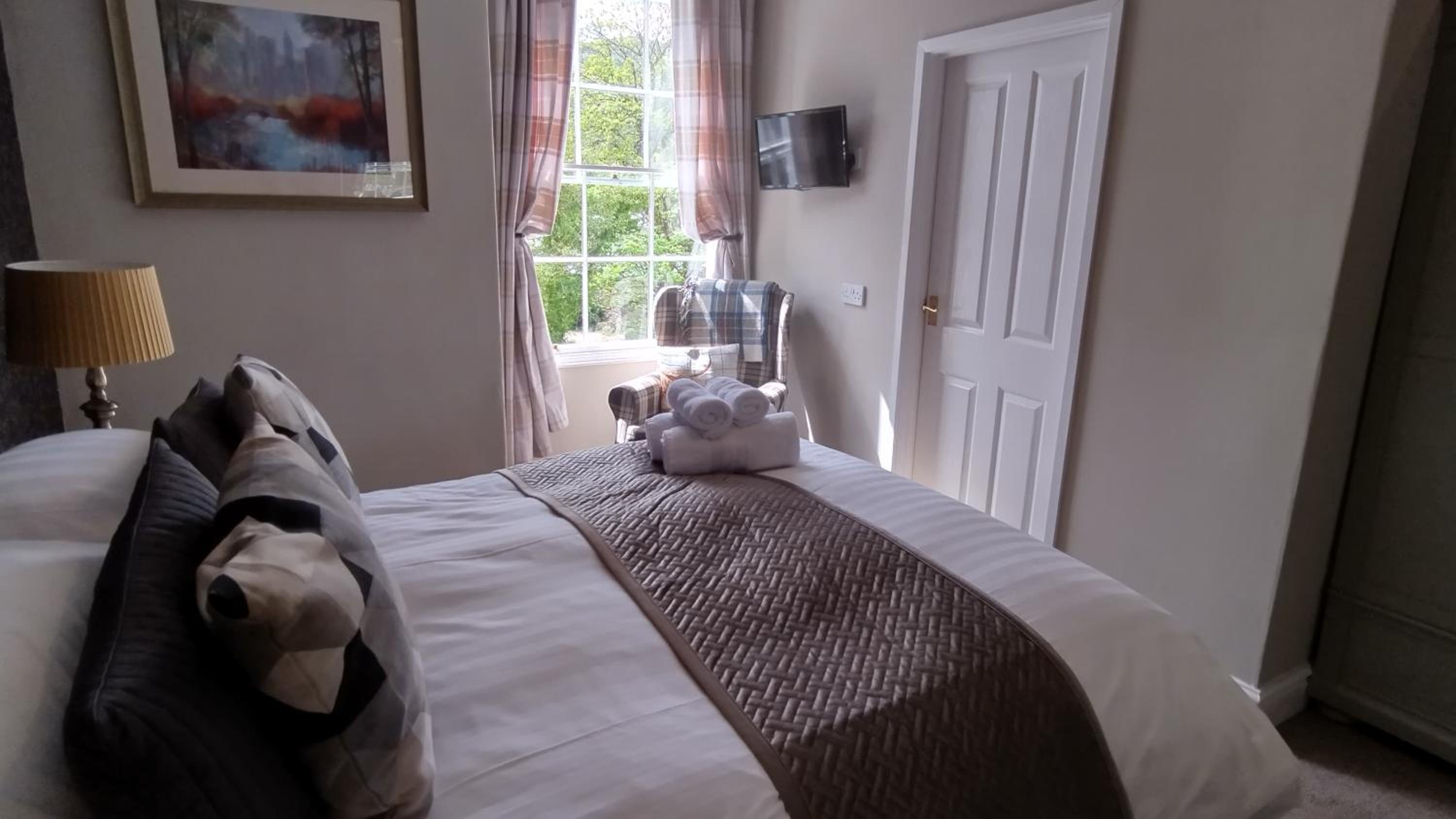 King Room with Mountain View photo 2