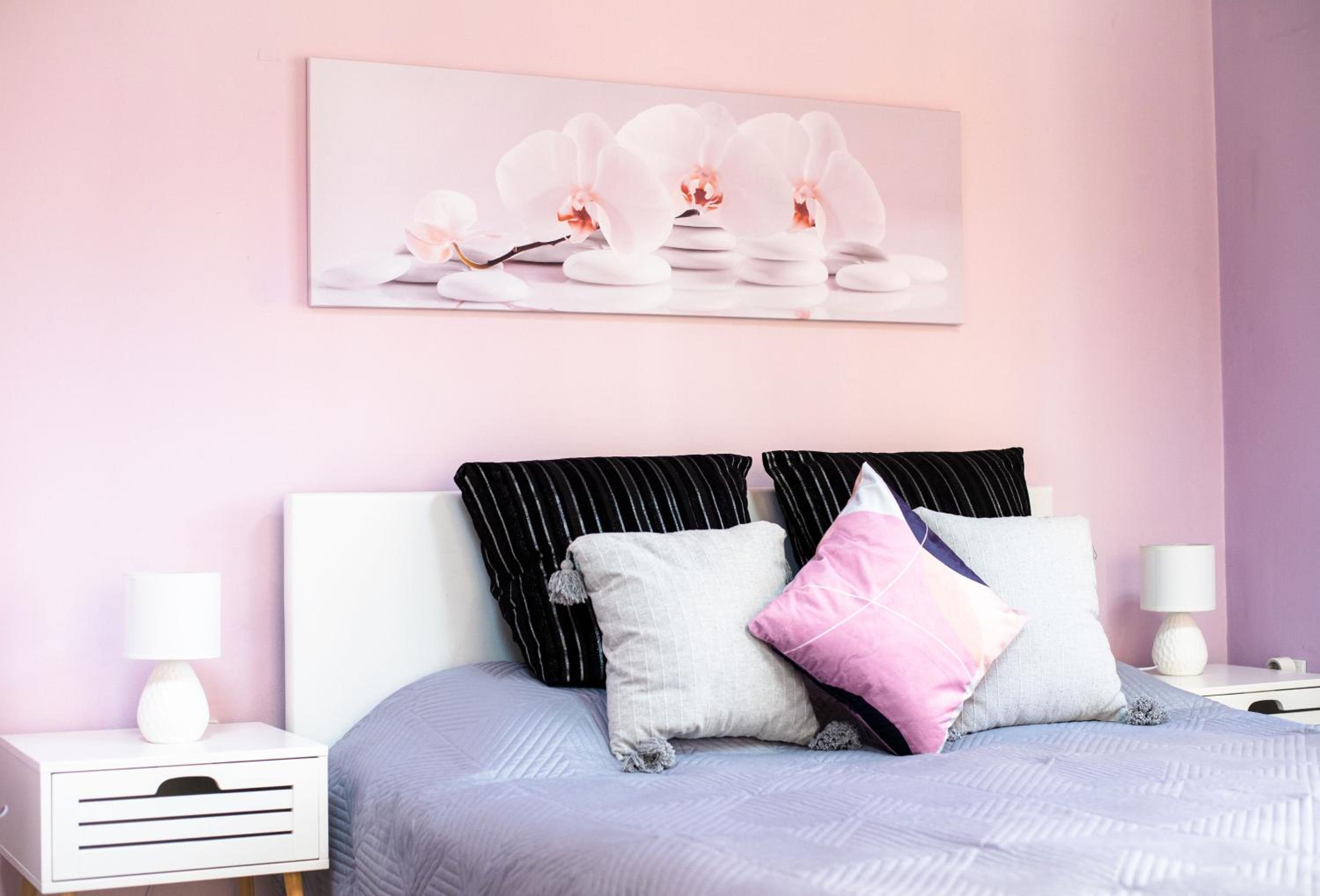 Studio Apartment photo 1