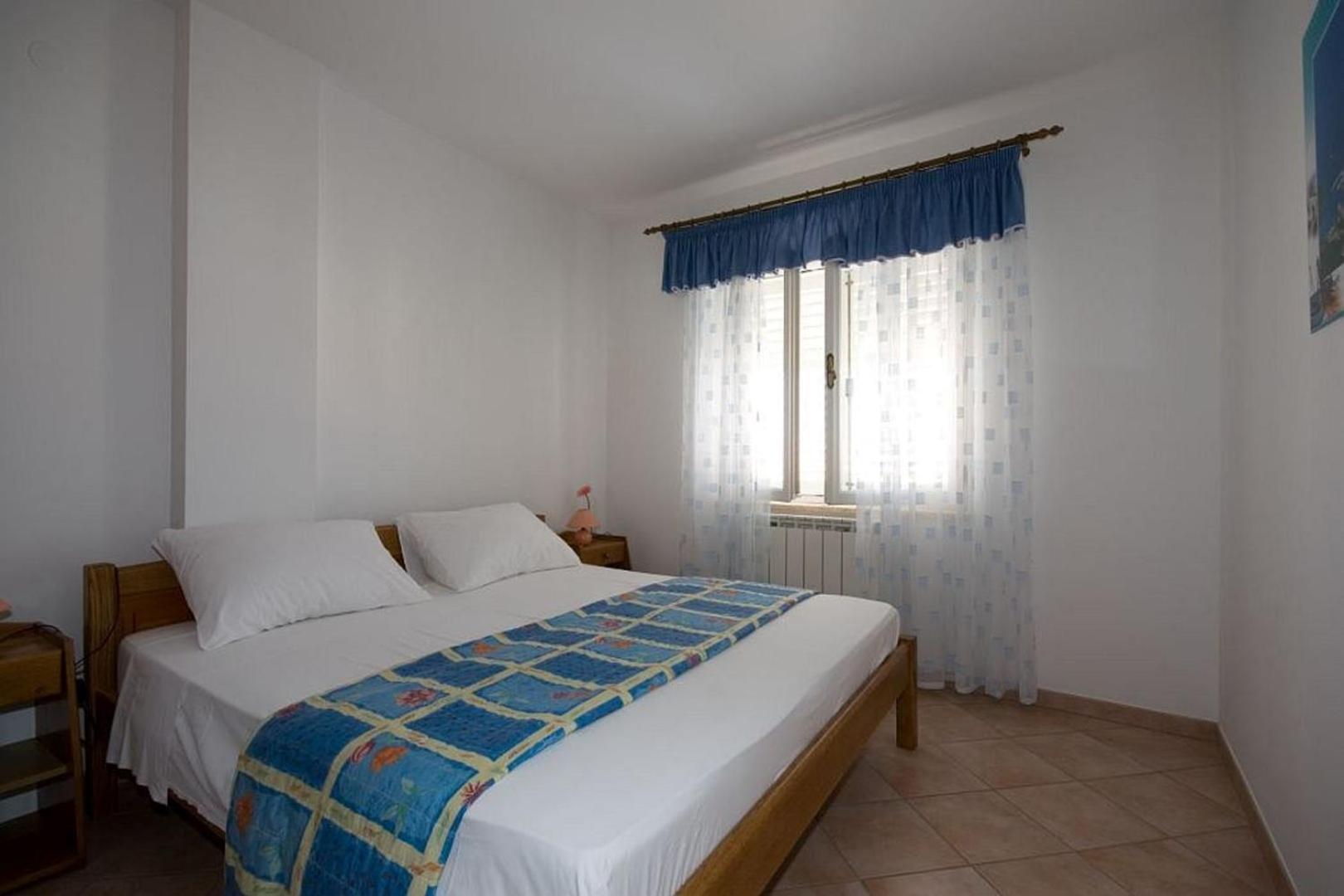 Apartment with Balcony photo 1