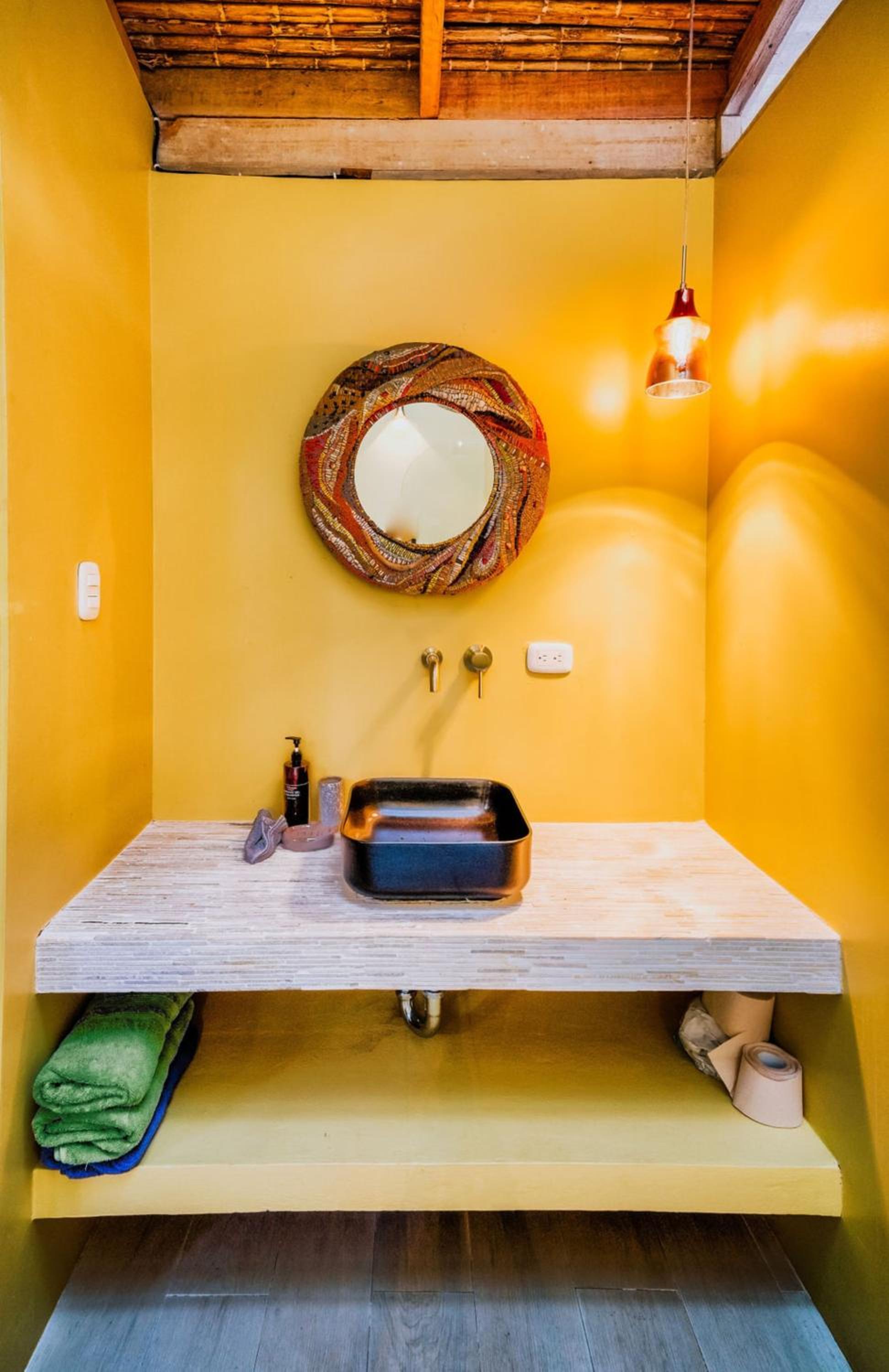 Superior Bungalow - Photo 8