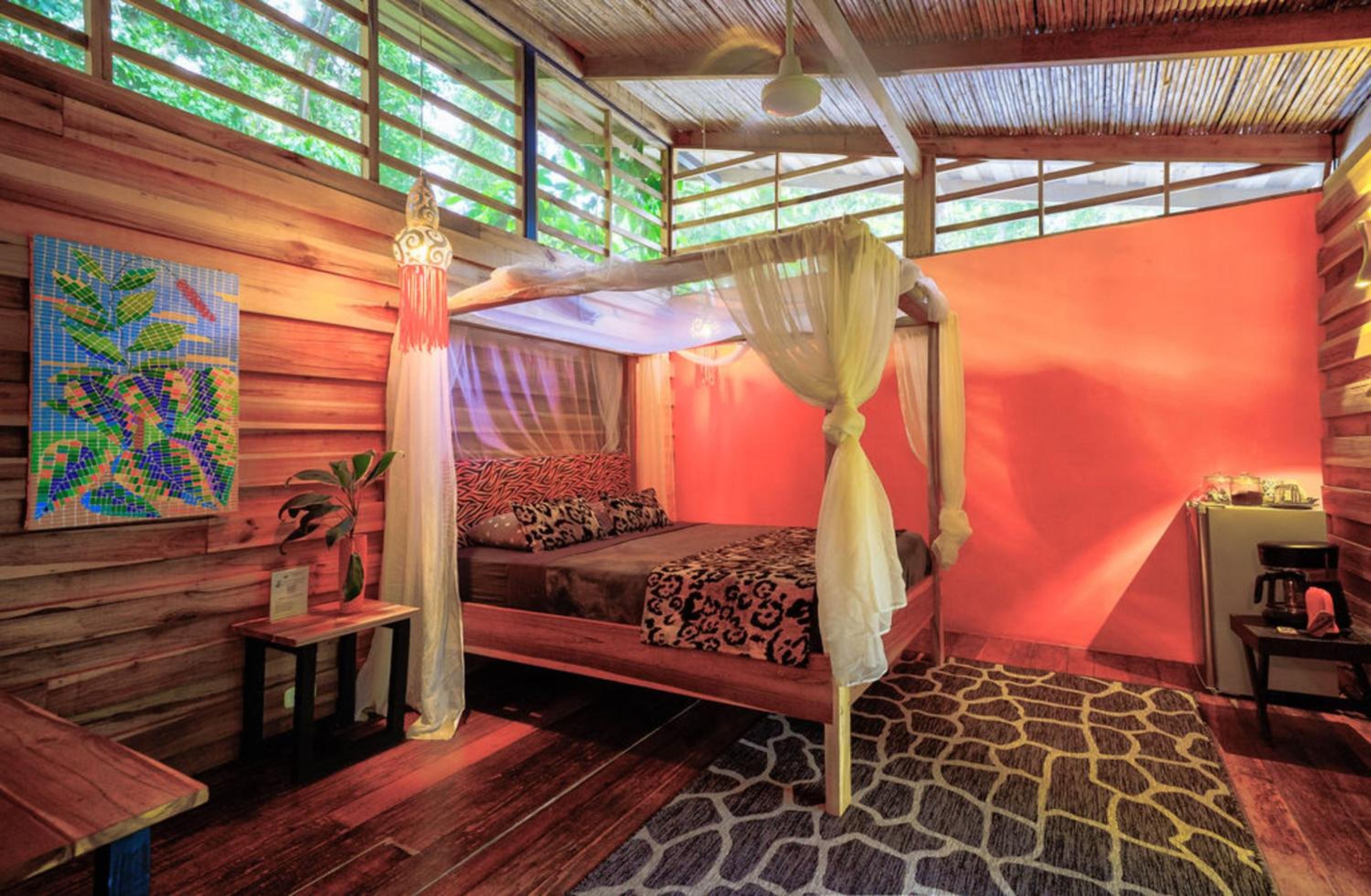 Deluxe Bungalow - Photo 6
