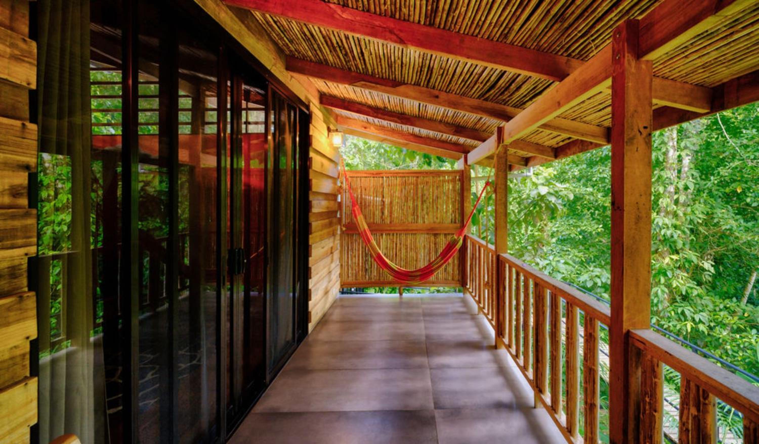 Deluxe Bungalow - Photo 22