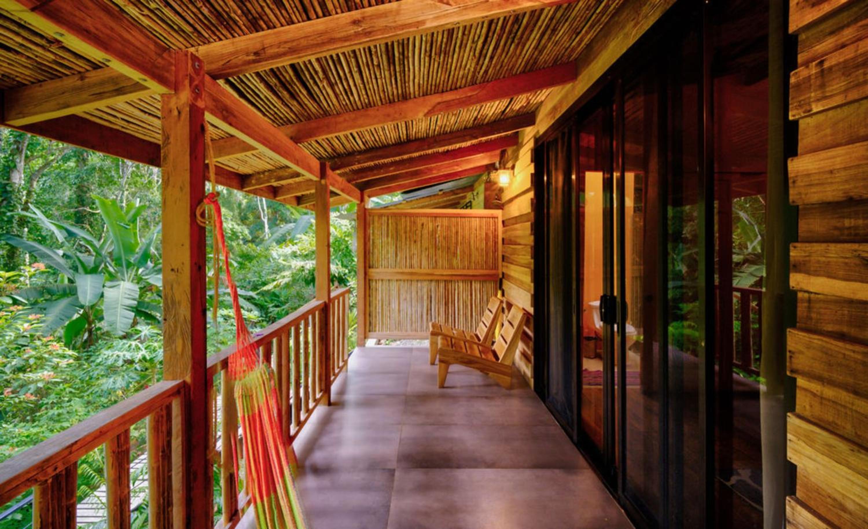 Deluxe Bungalow - Photo 25