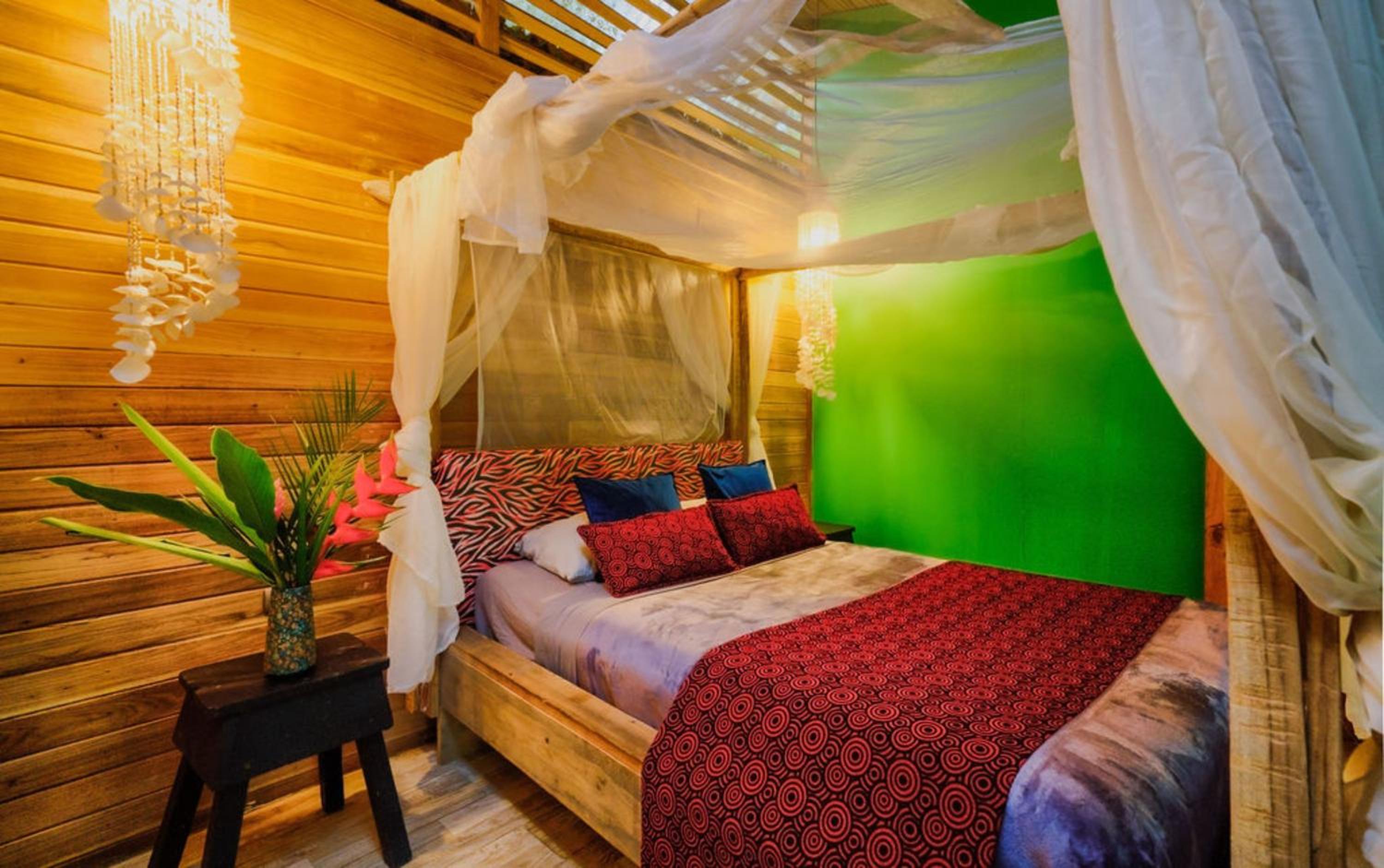 Deluxe Bungalow - Photo 7