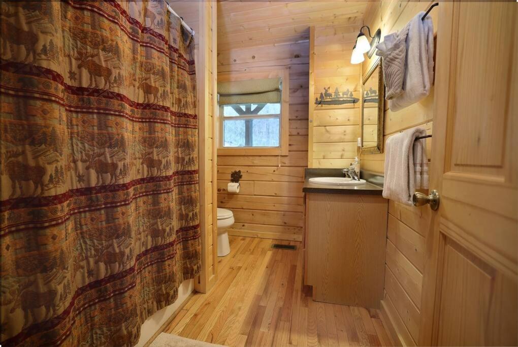 Four-Bedroom House photo 2