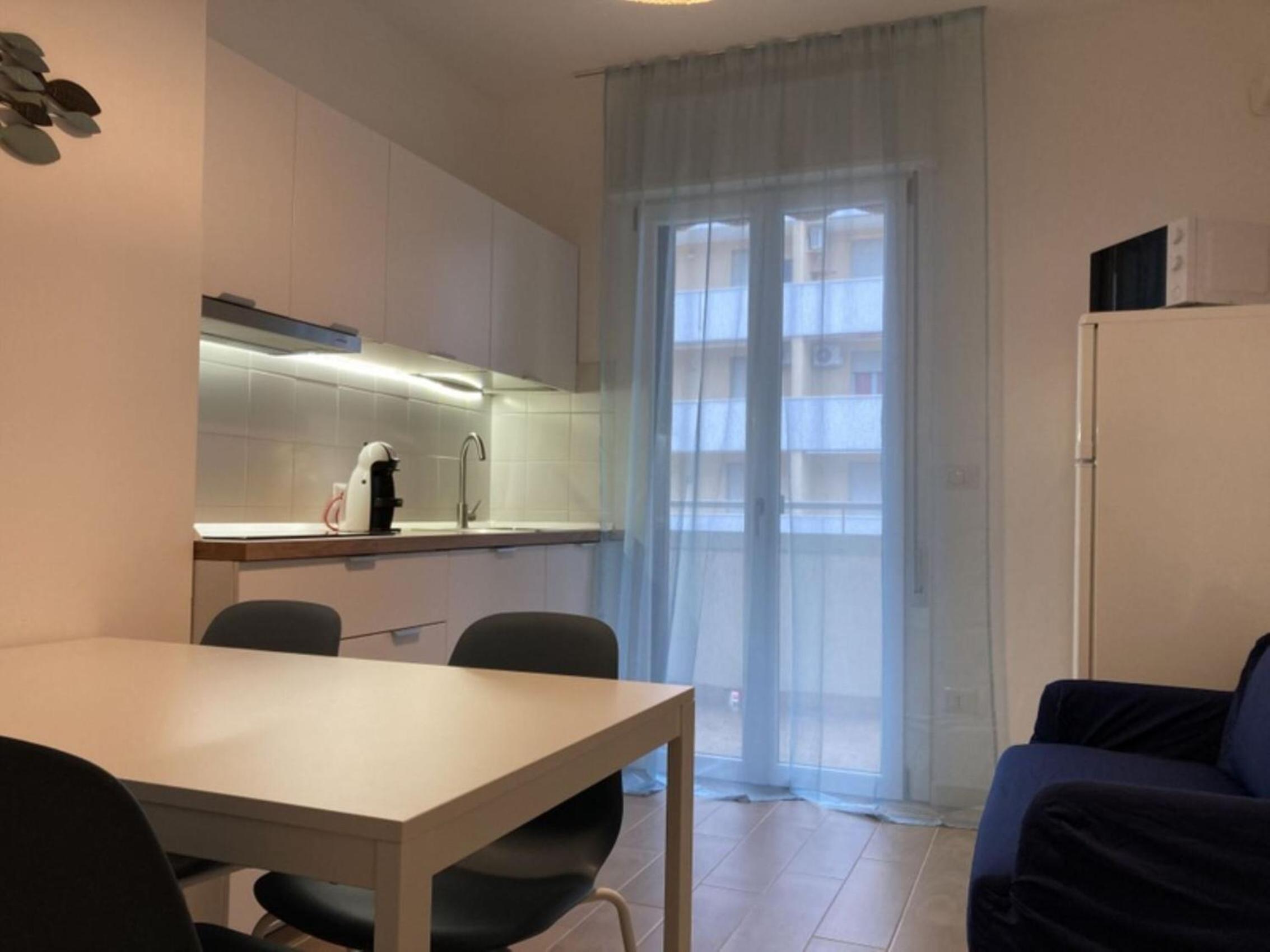 Apartment photo 3