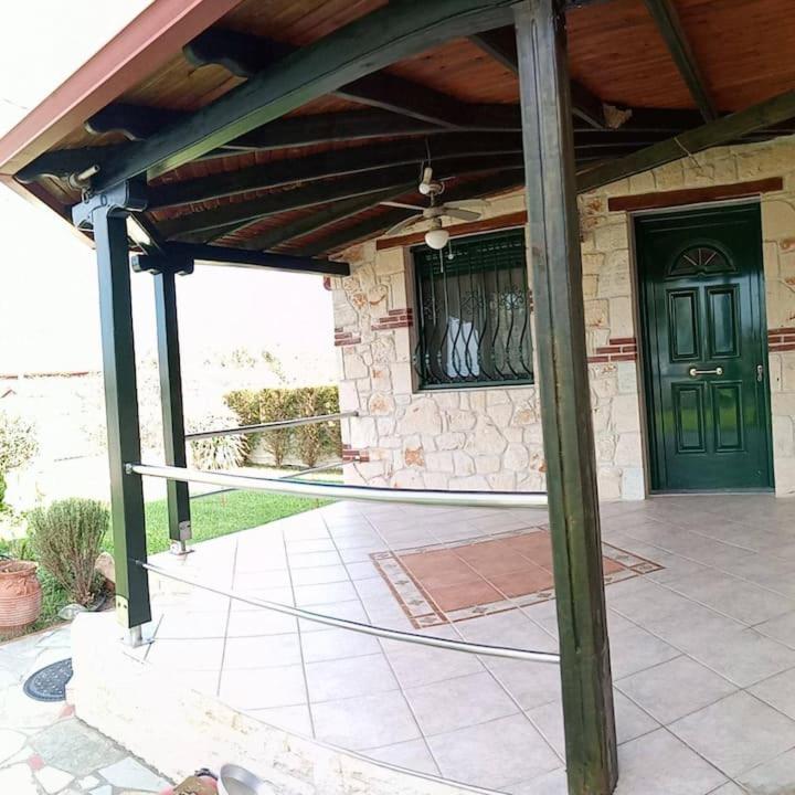One-Bedroom House photo 2