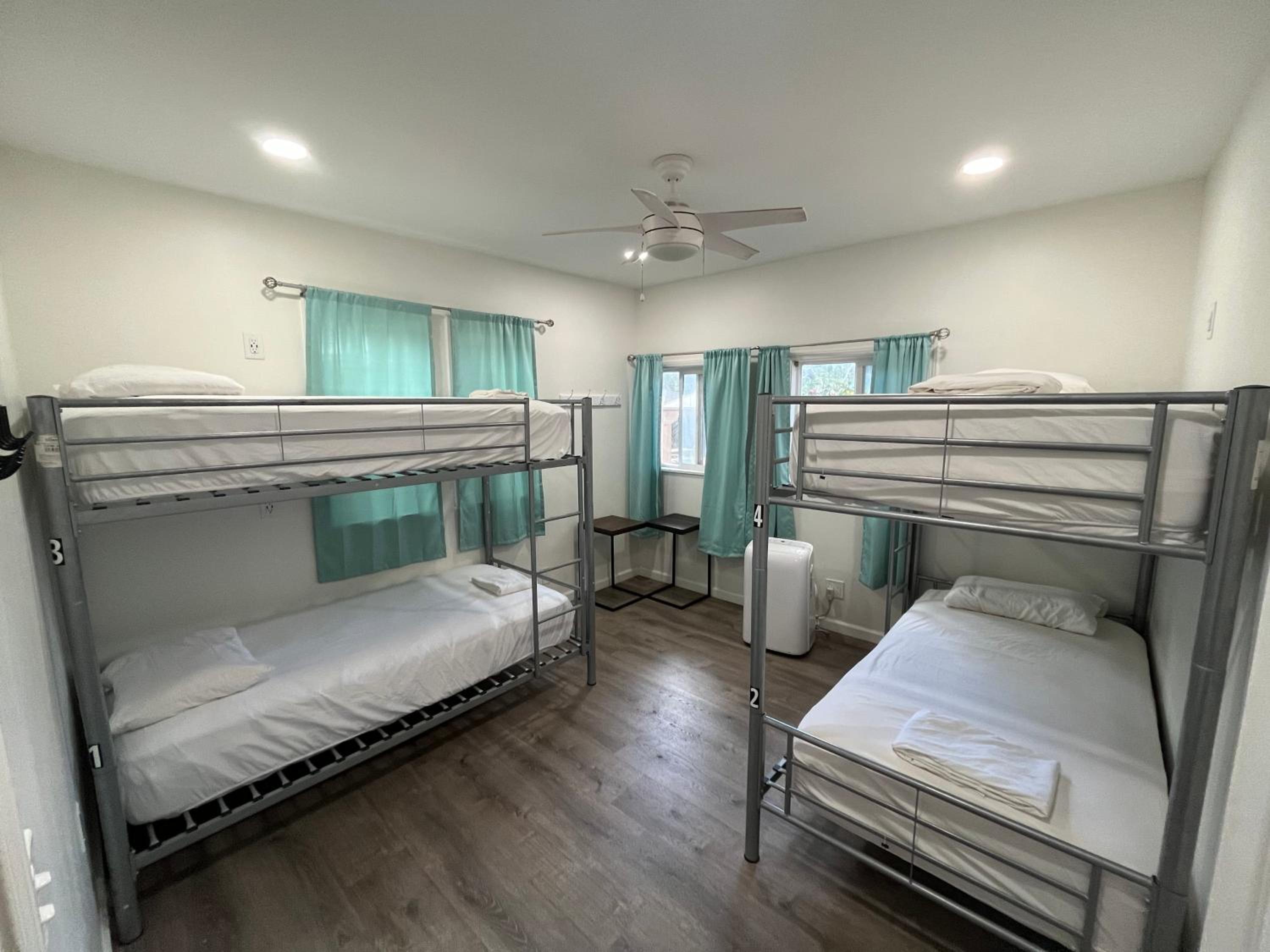 Bed in 4-Bed Female Dormitory Room photo 1