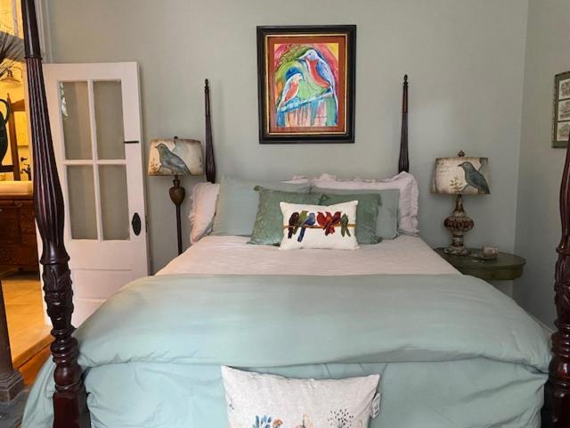 Queen Suite photo 3