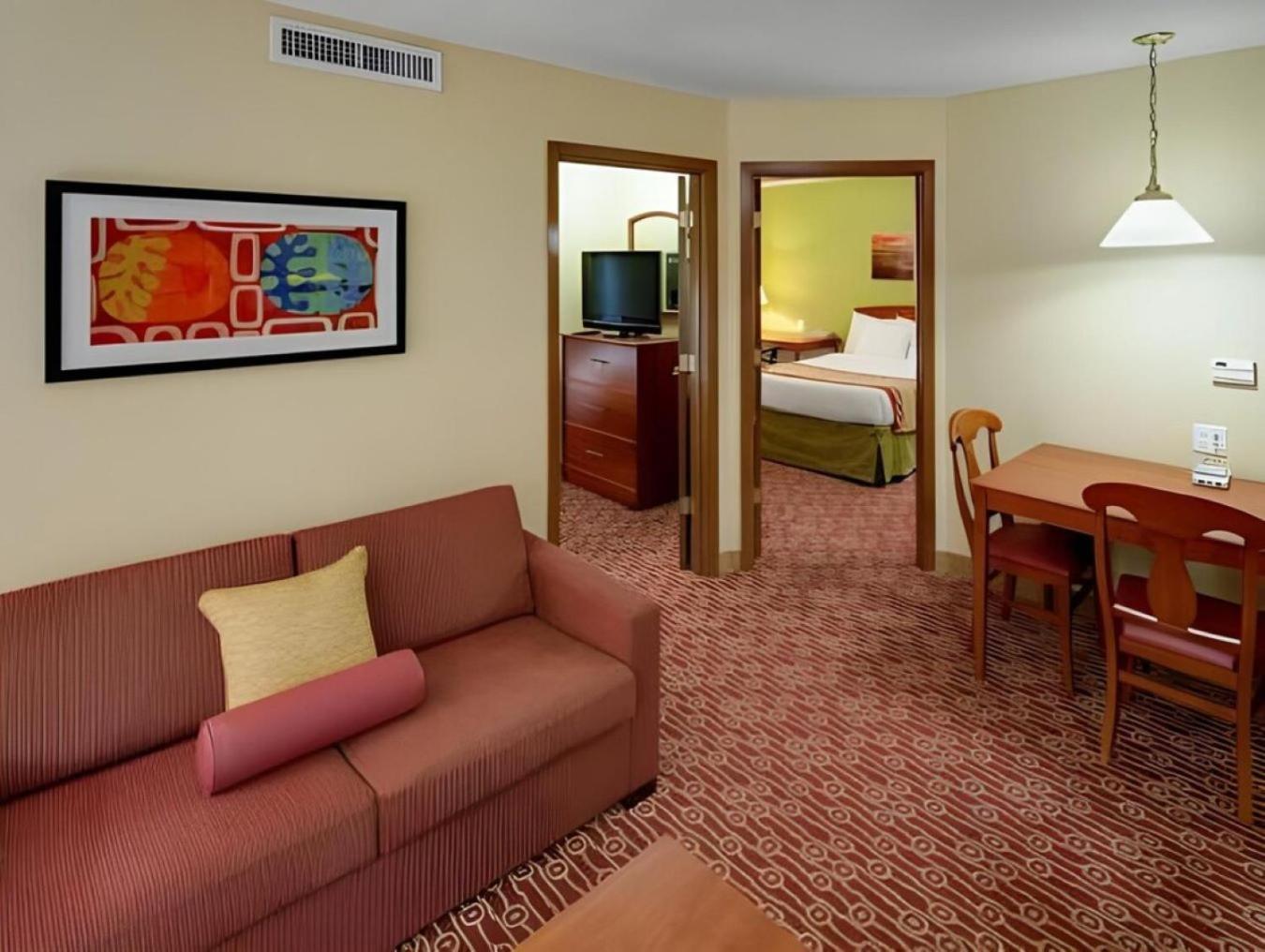 Two-Bedroom Suite - Photo 1