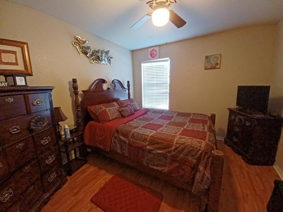 Three-Bedroom Villa photo 3
