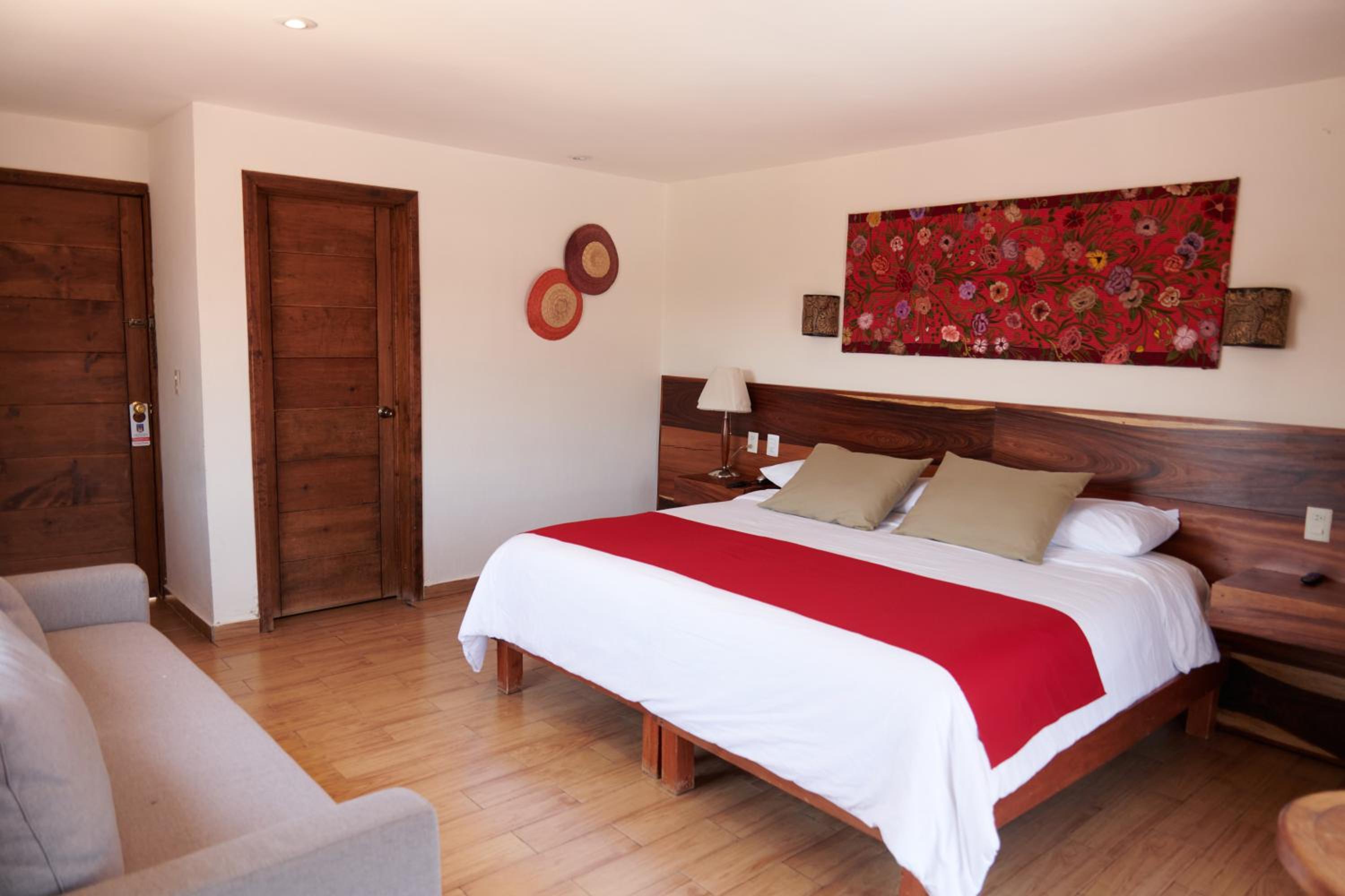 Double Room - Photo 4