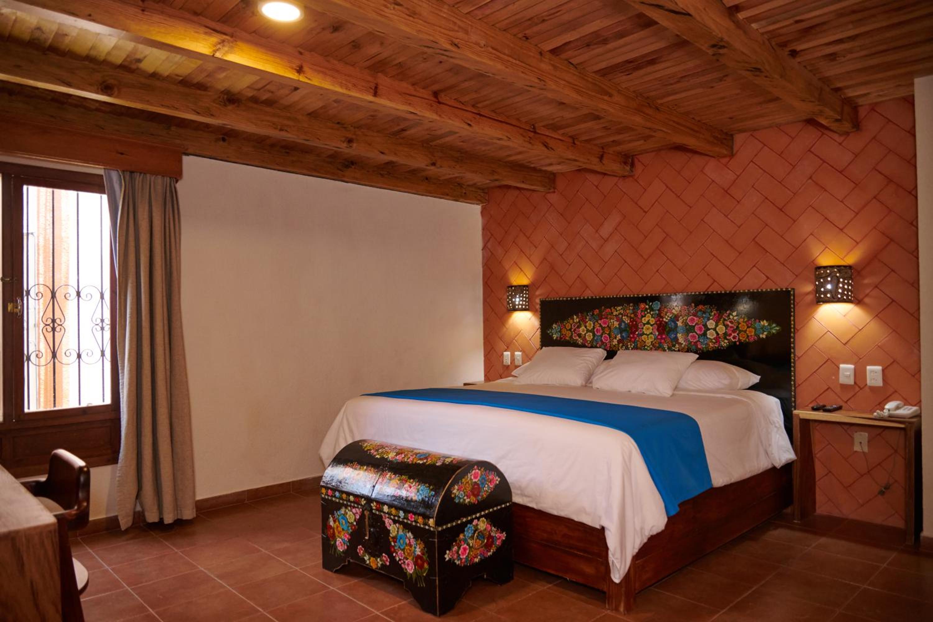 King Suite - Photo 4