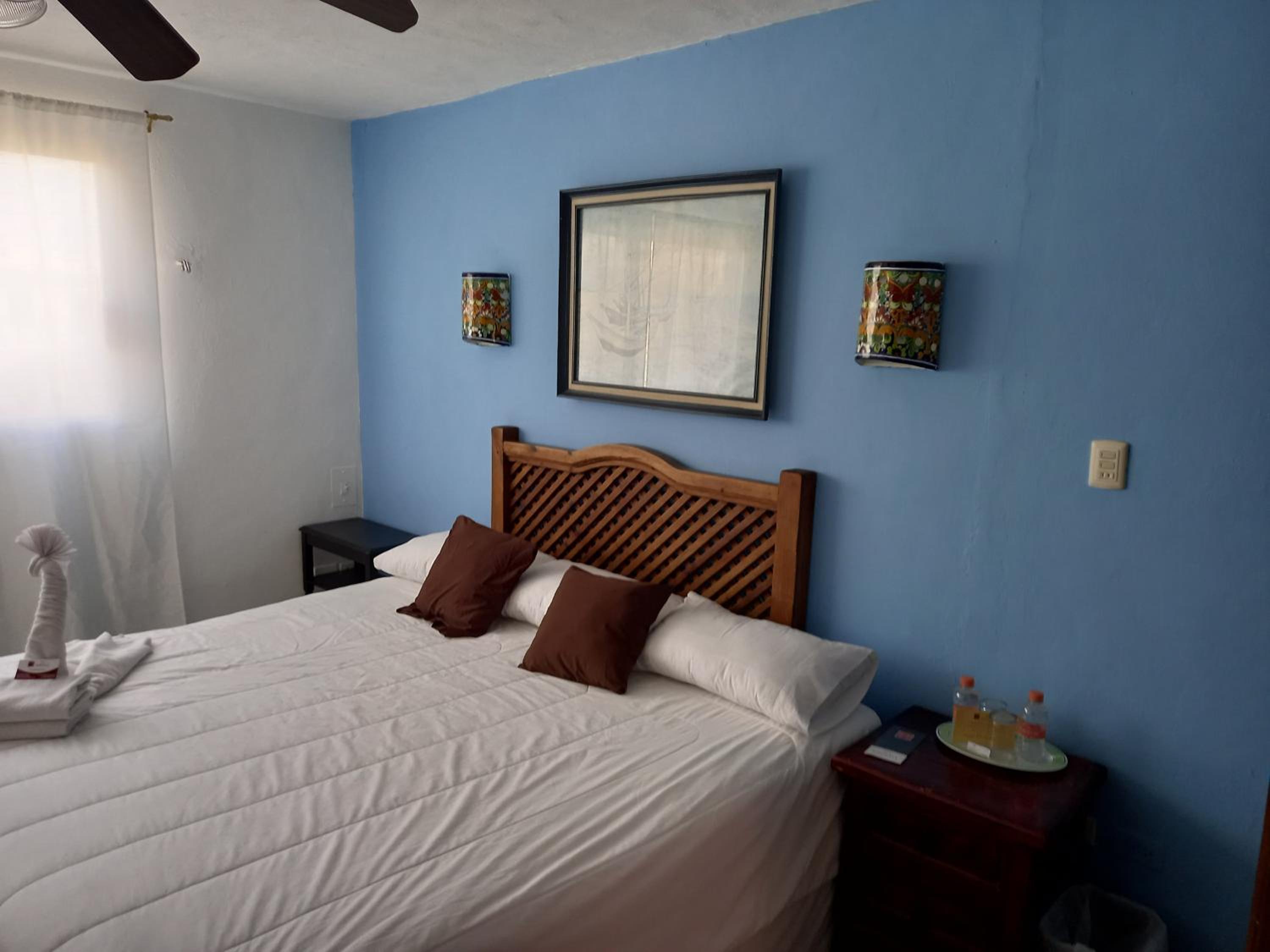 Double Room - Photo 6