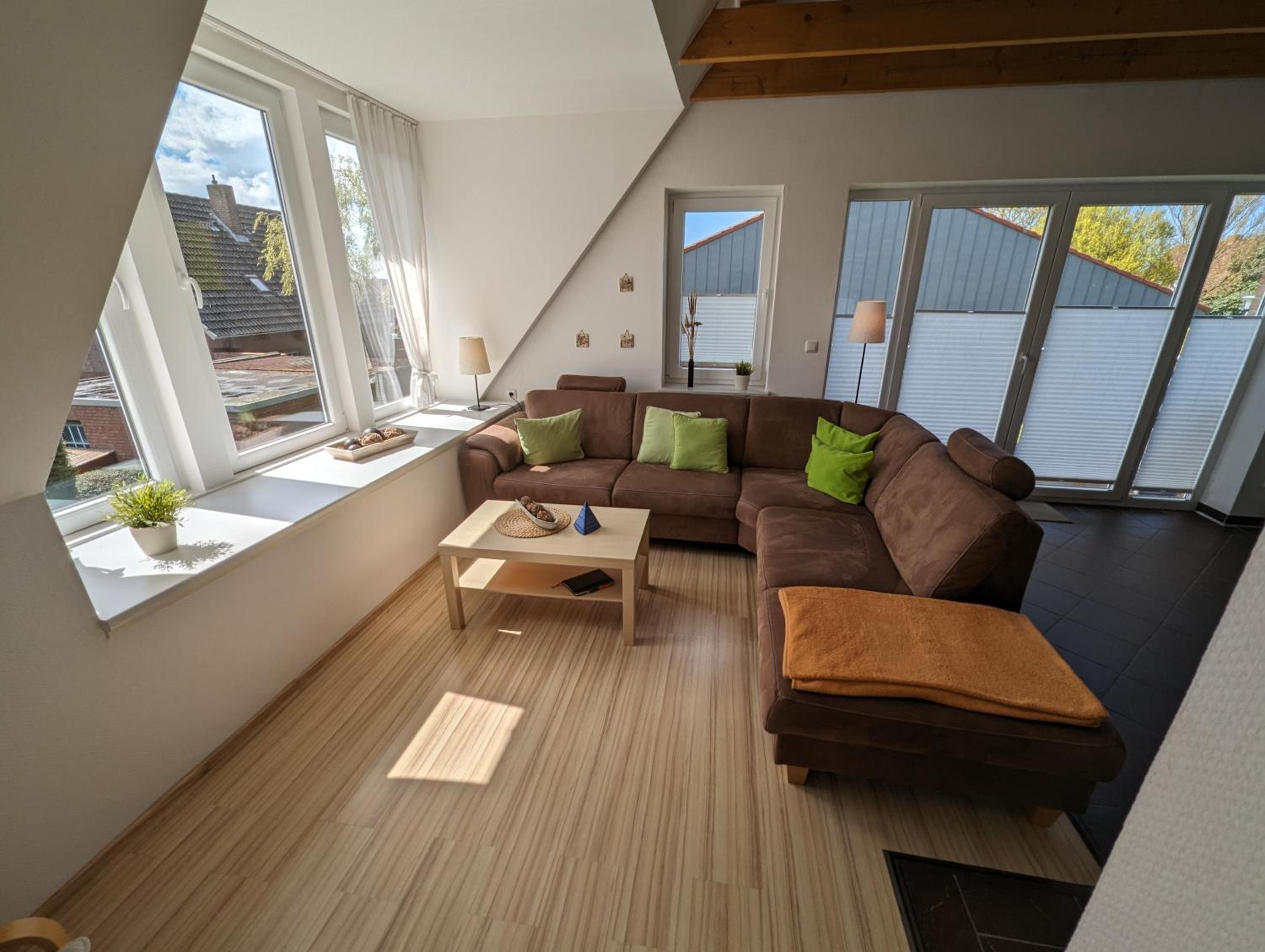 Apartment with Balcony photo 1