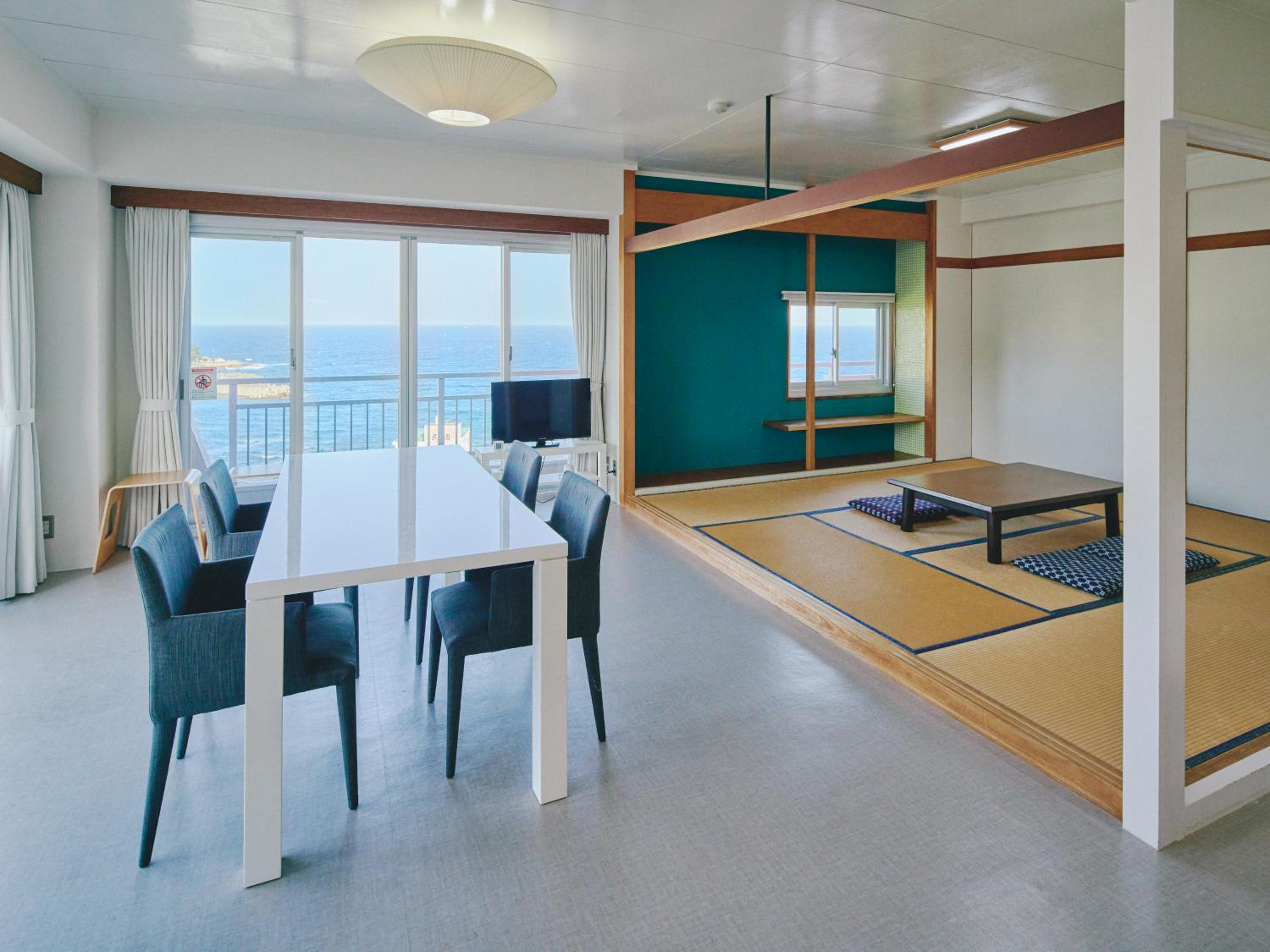 Apartment with Sea View - Photo 1