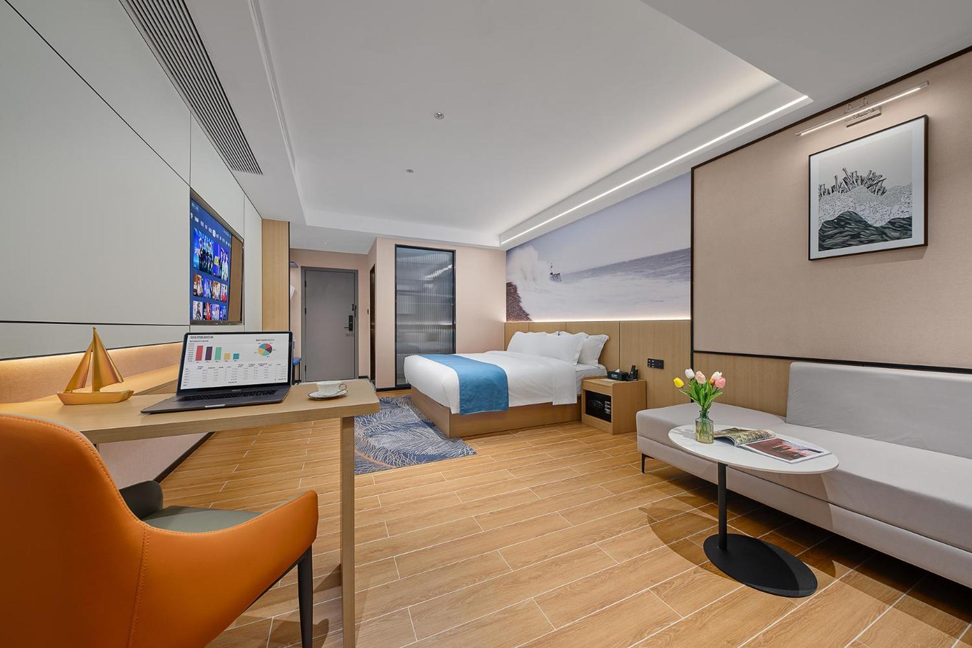 Deluxe Suite photo 1