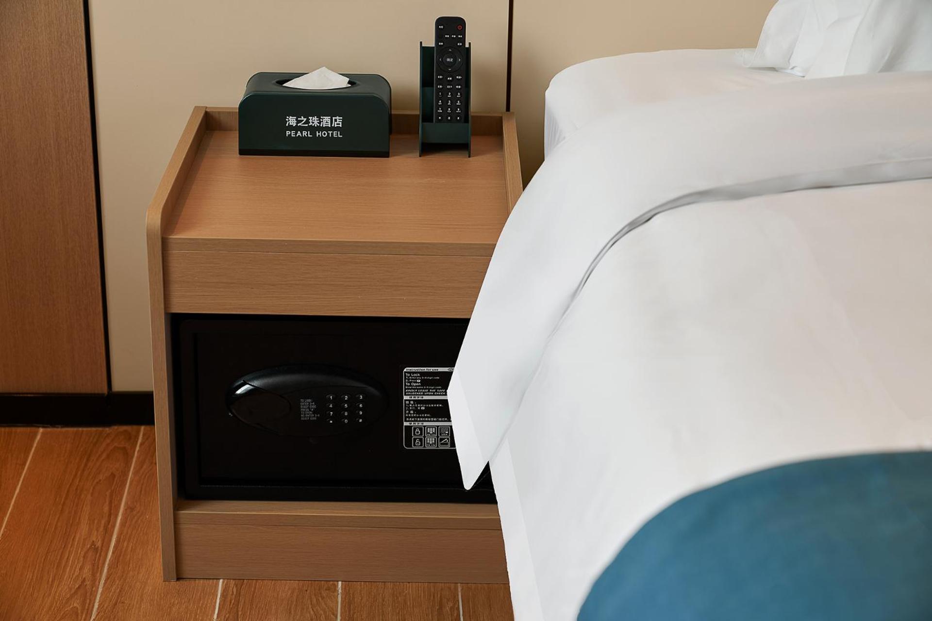 Superior King Room photo 2