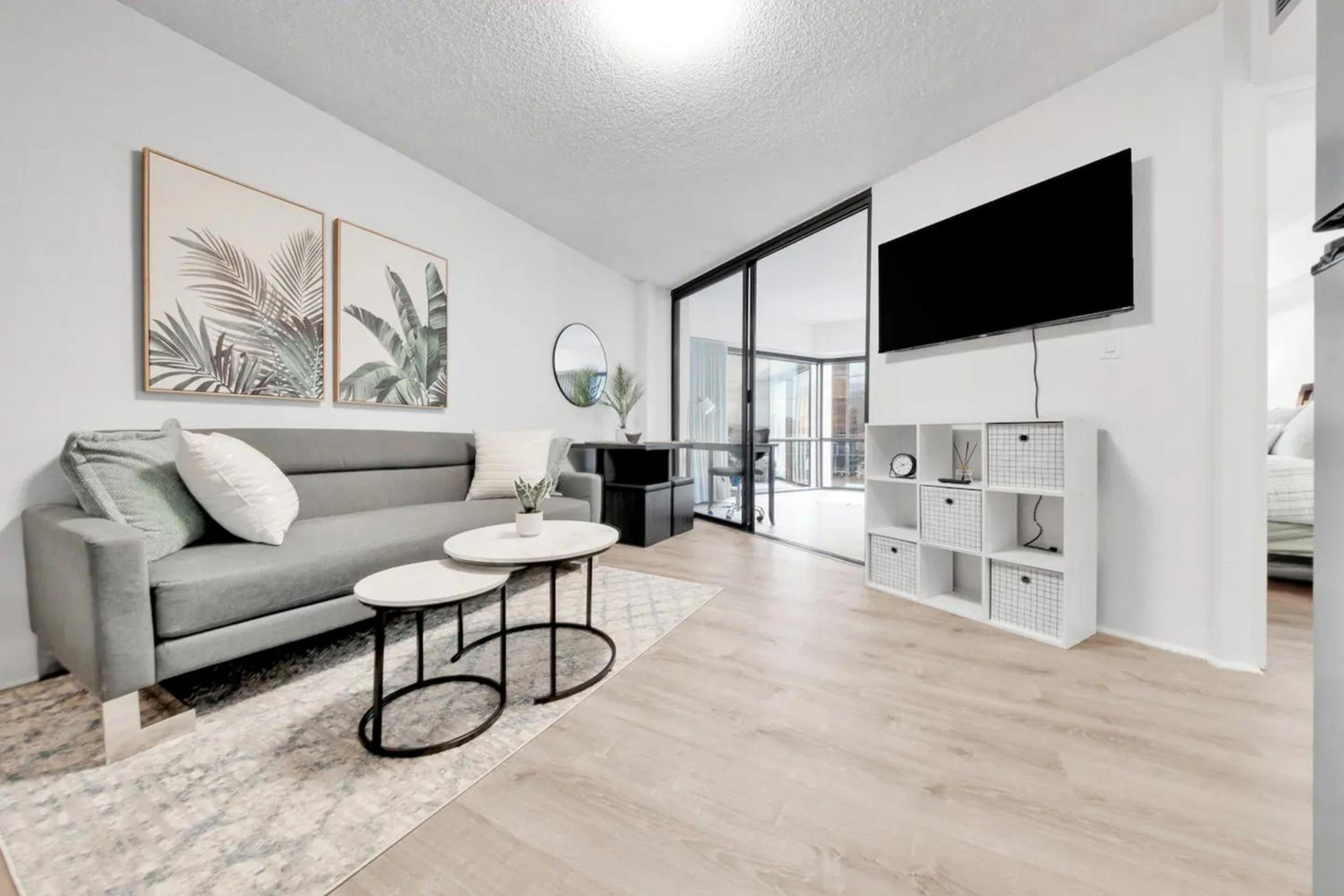 Mountain View Suite - Photo 5