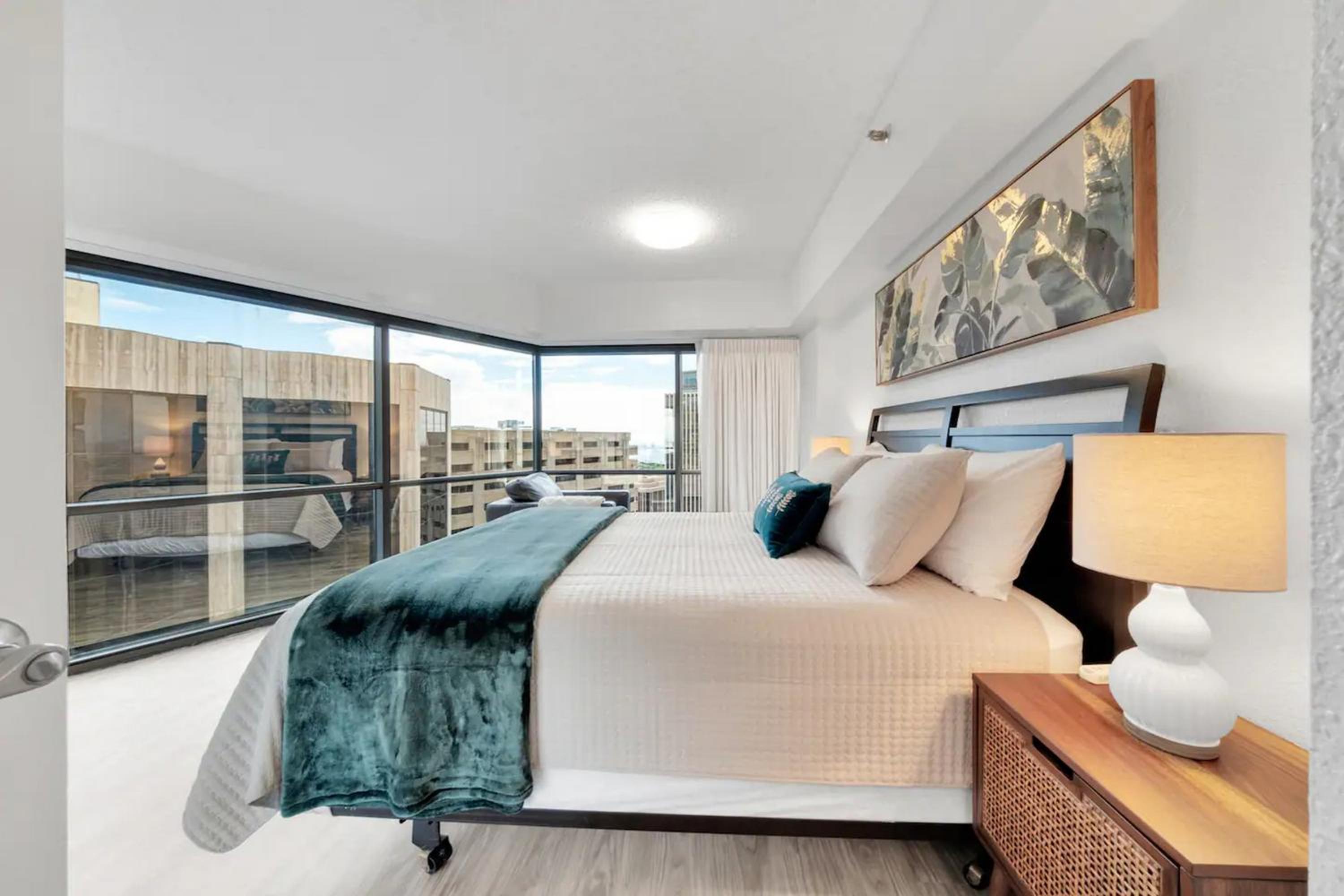 1-Bedroom Ocean View Suite - Photo 11