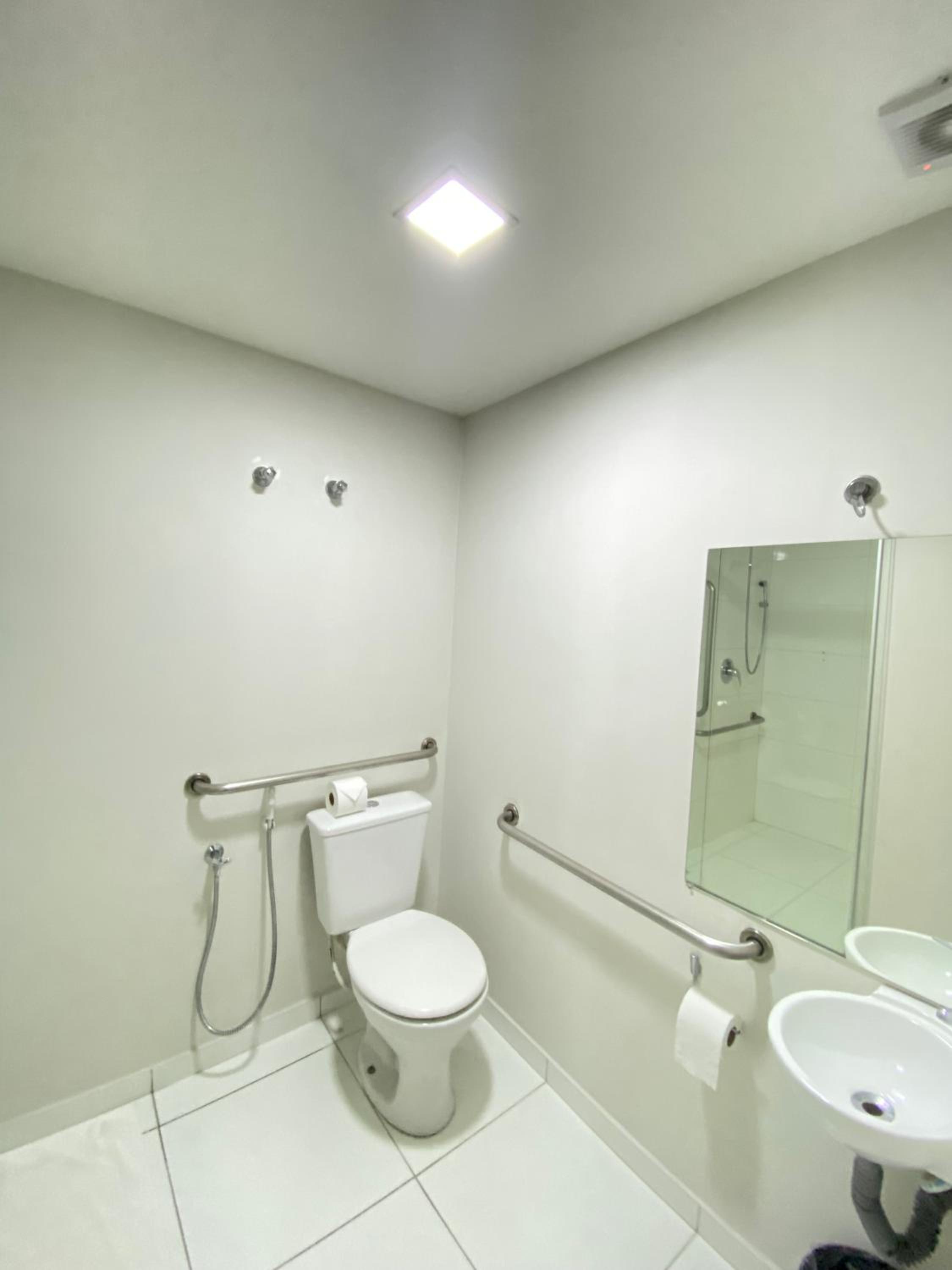 Triple Room - Disability Access photo 3