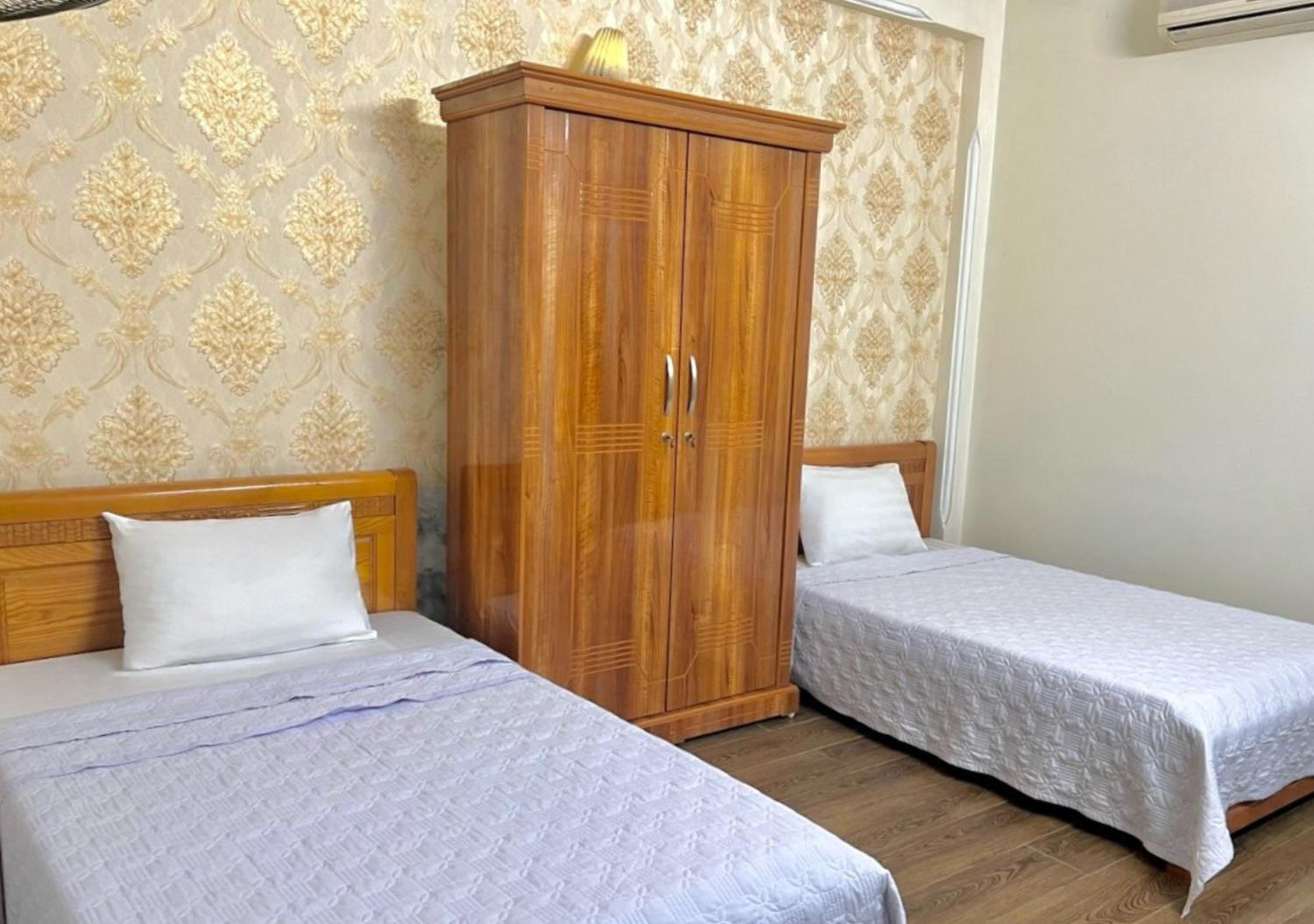 Twin Room - Photo 1