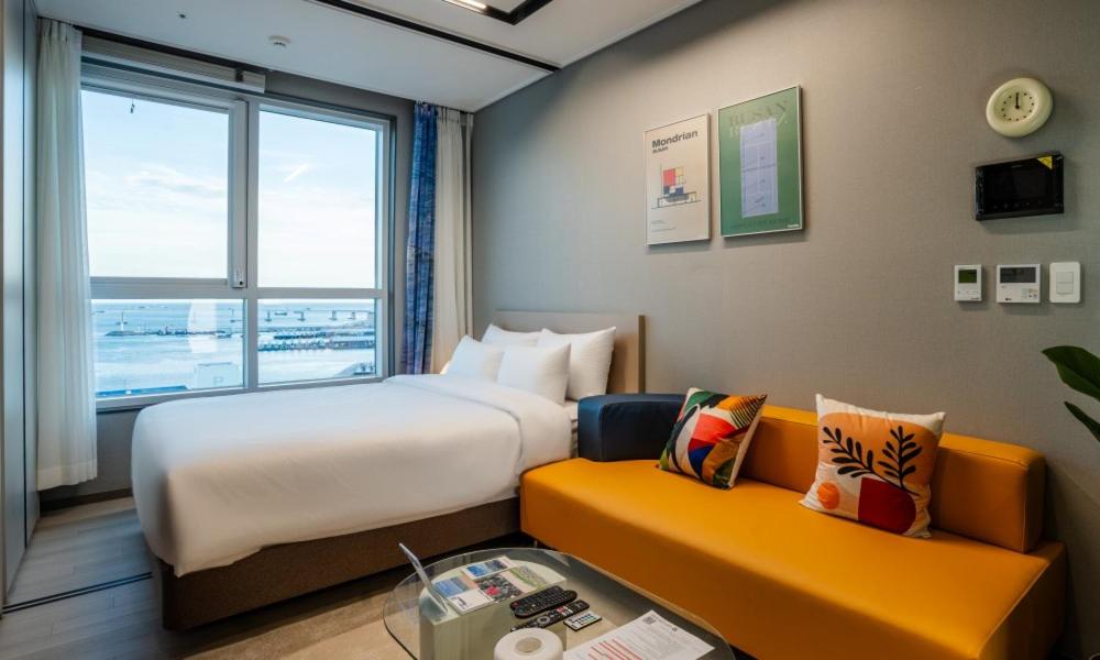 Deluxe Double Room with Sea View - Photo 1