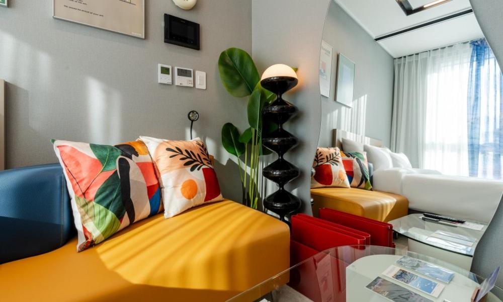 Deluxe Double Room with Sea View - Photo 13