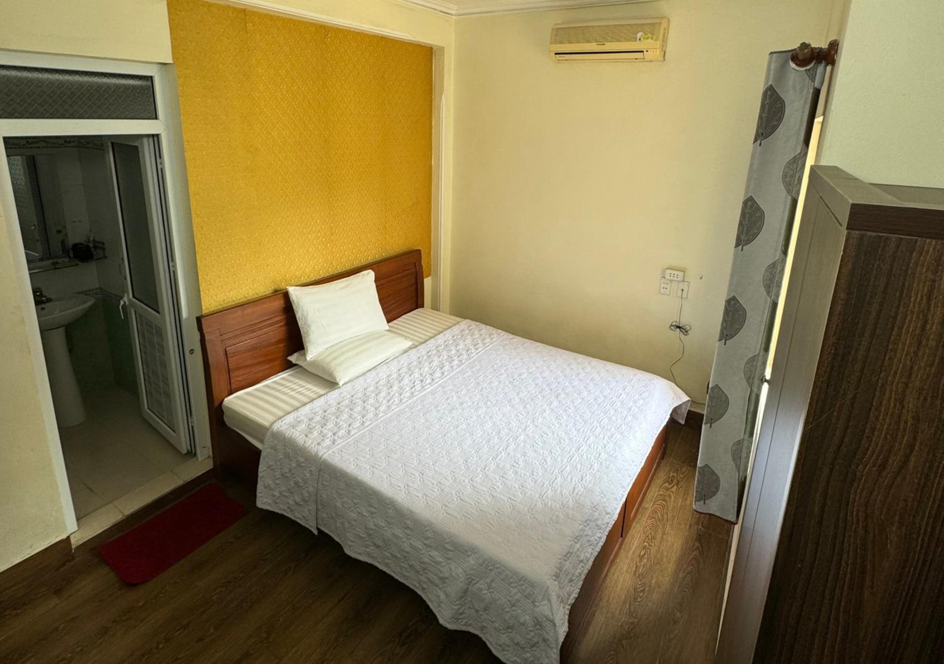 Standard Double Room - Photo 2